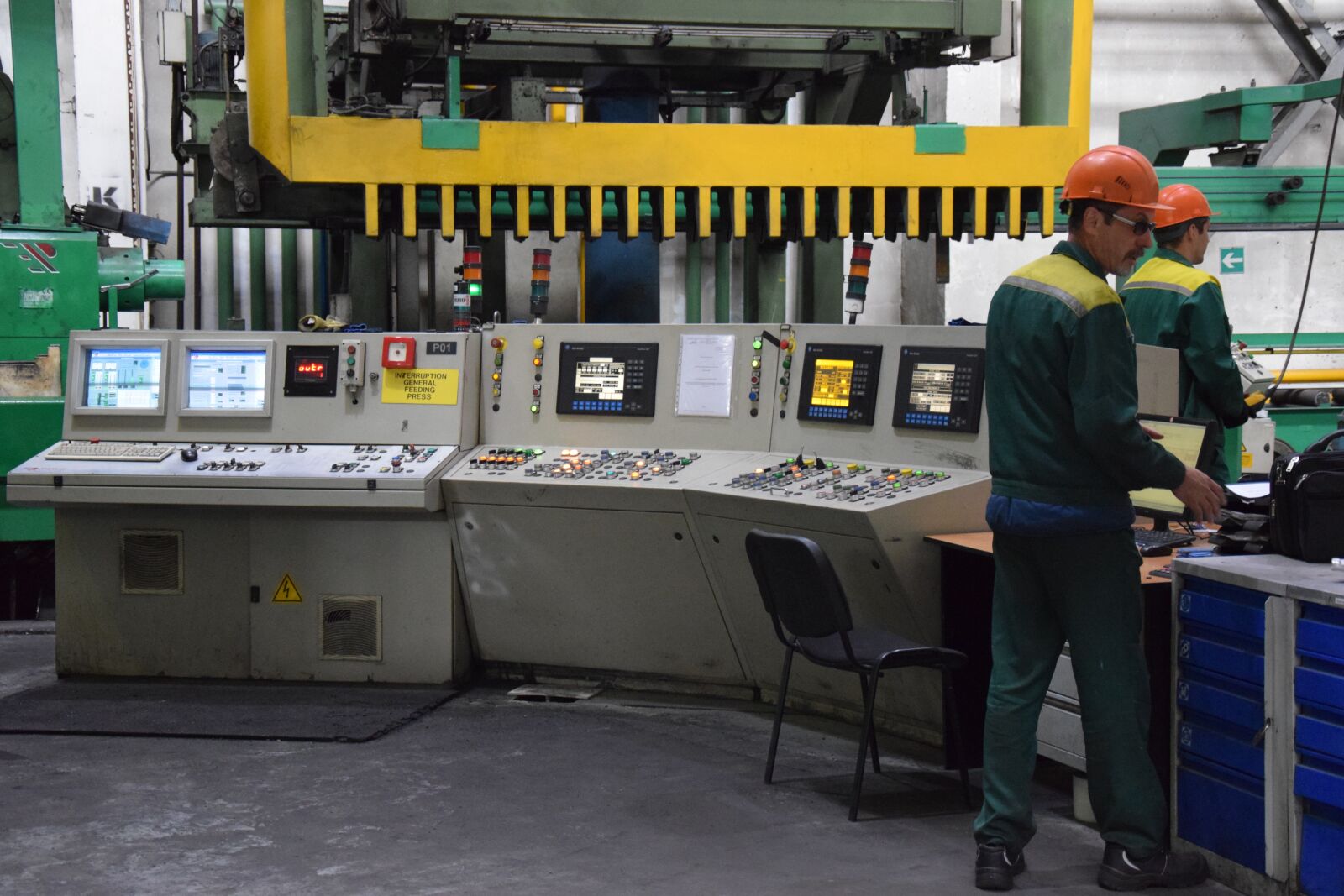 Nikon D5300 sample photo. Plant, aluminium, production photography