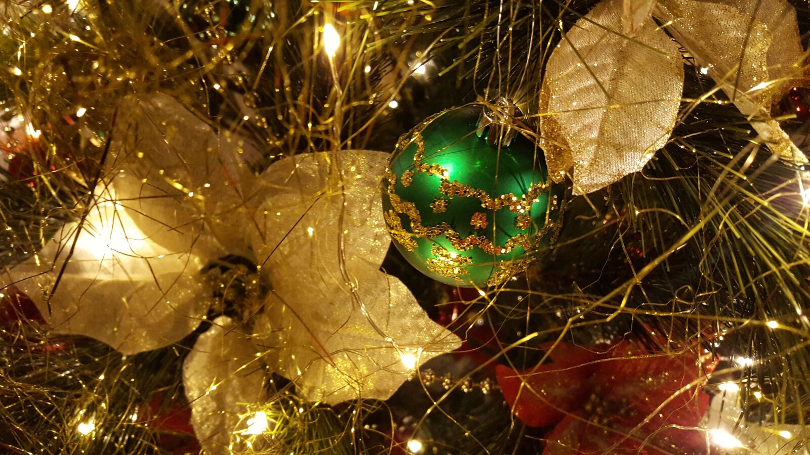 Samsung GALAXY S6 edge sample photo. Christmas, christmas time, light photography