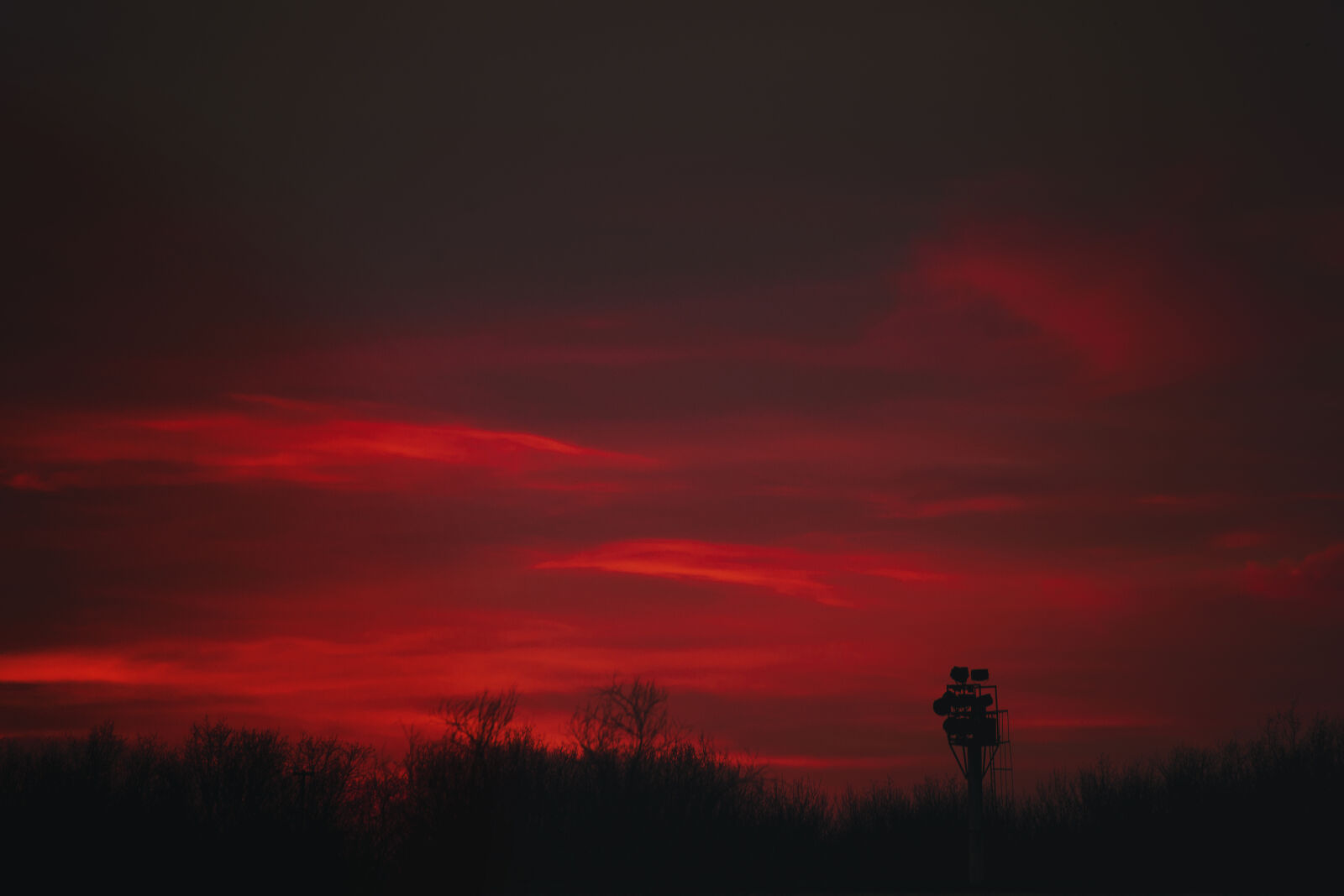 Canon EOS 6D sample photo. Blood, dark, dark, clouds photography