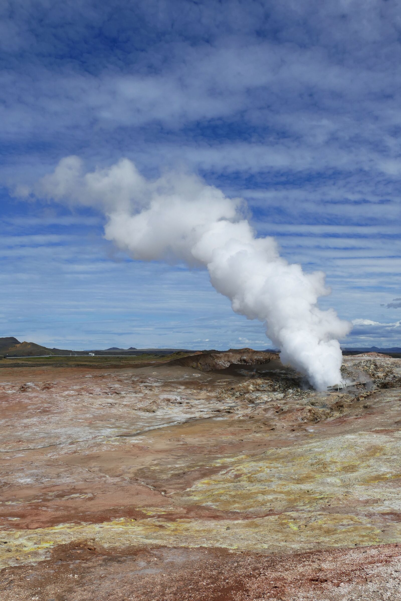Panasonic Lumix DMC-FZ1000 sample photo. Iceland, source, spa photography