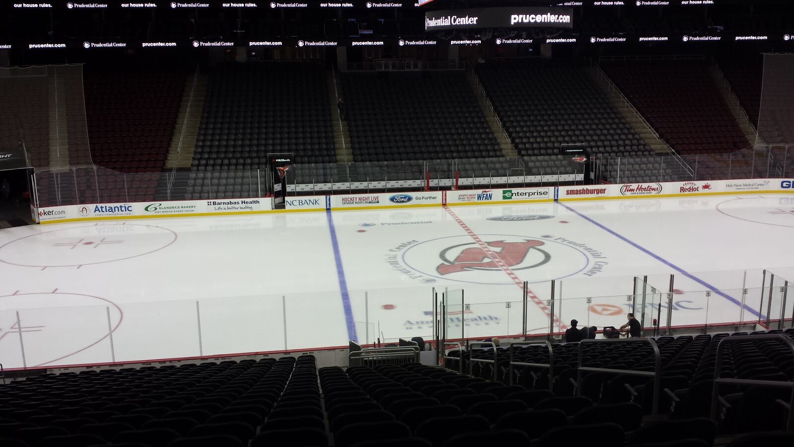 Samsung Galaxy S4 sample photo. Hockey, ice, rink, nj photography