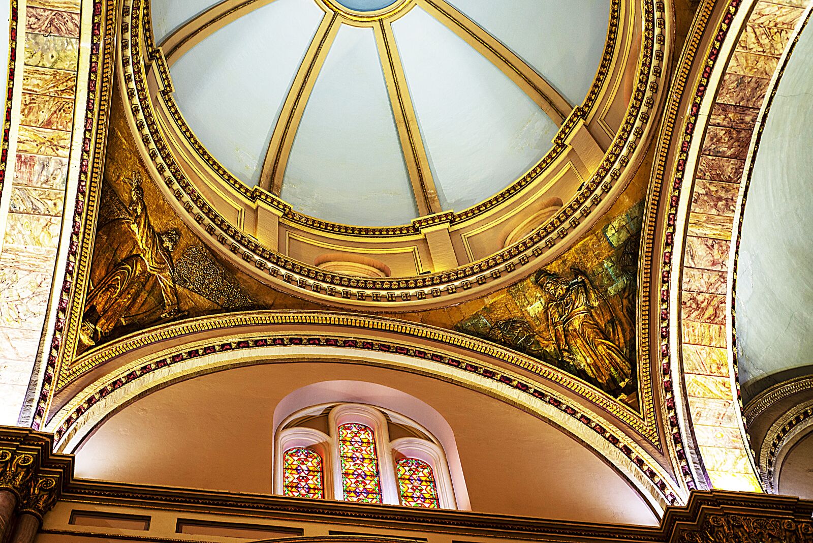 Nikon D600 sample photo. Cathedral, dome, architecture photography
