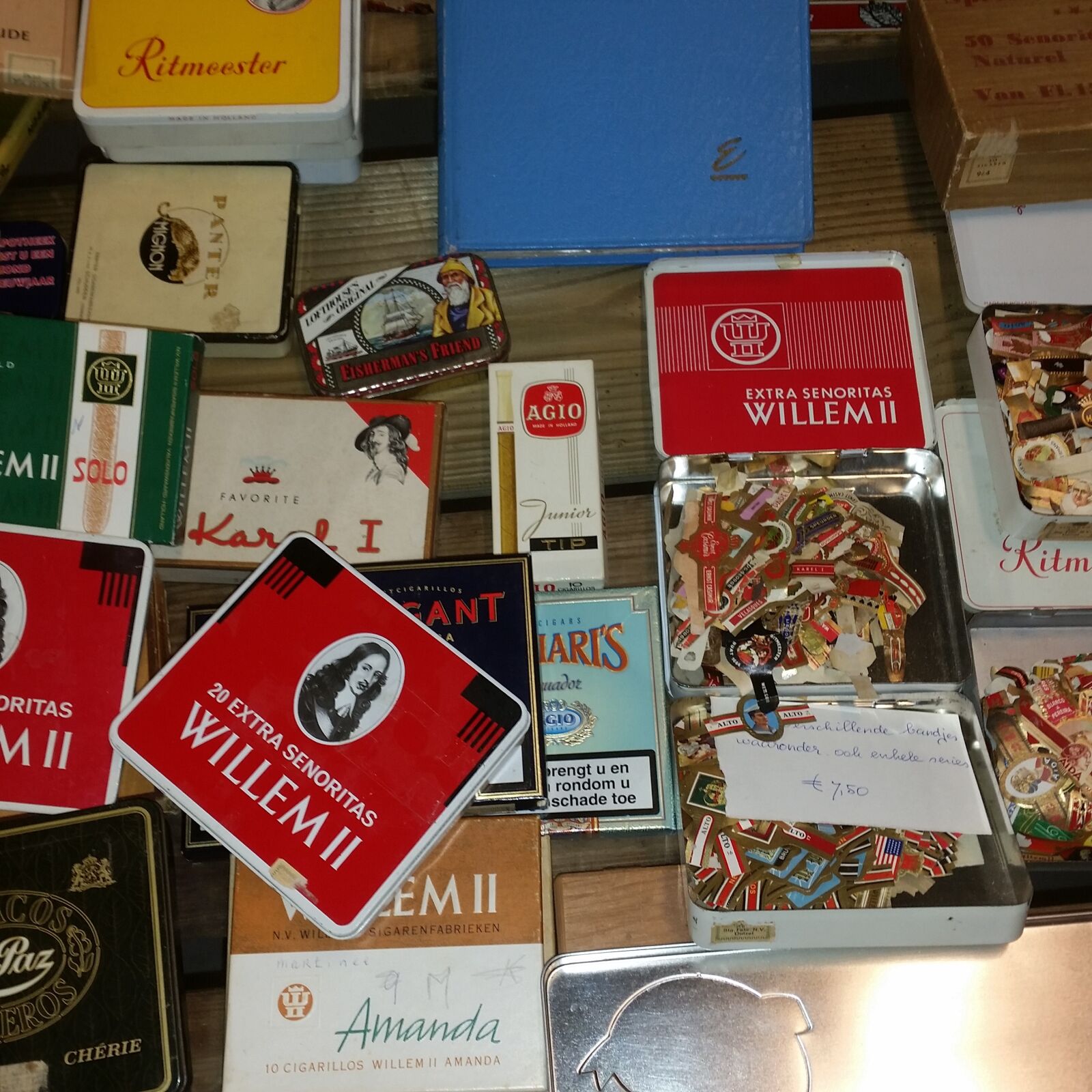 Samsung Galaxy S5 sample photo. Collecting, second hand, cigars photography