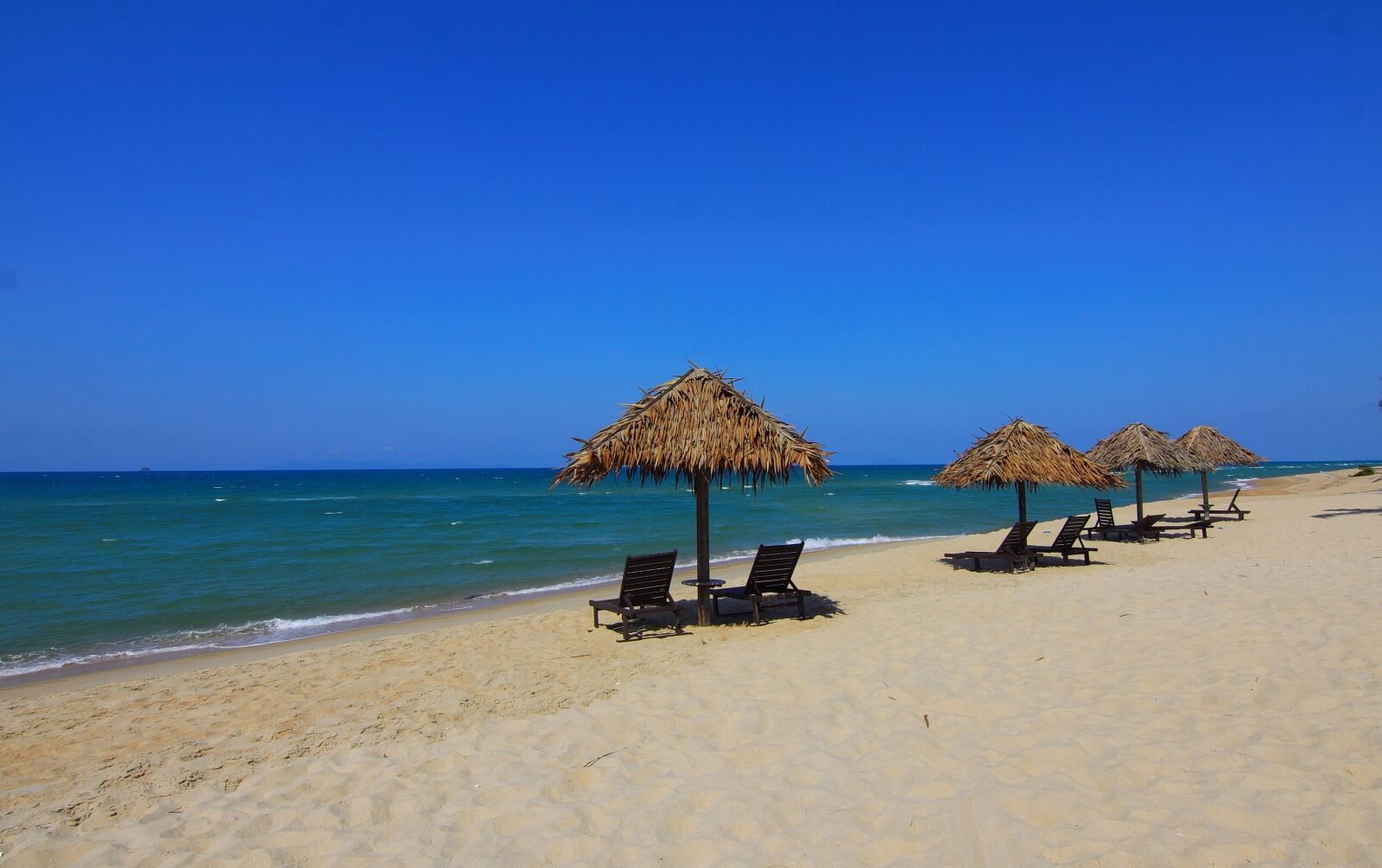 Canon EOS 50D sample photo. Beach, sand, ocean photography