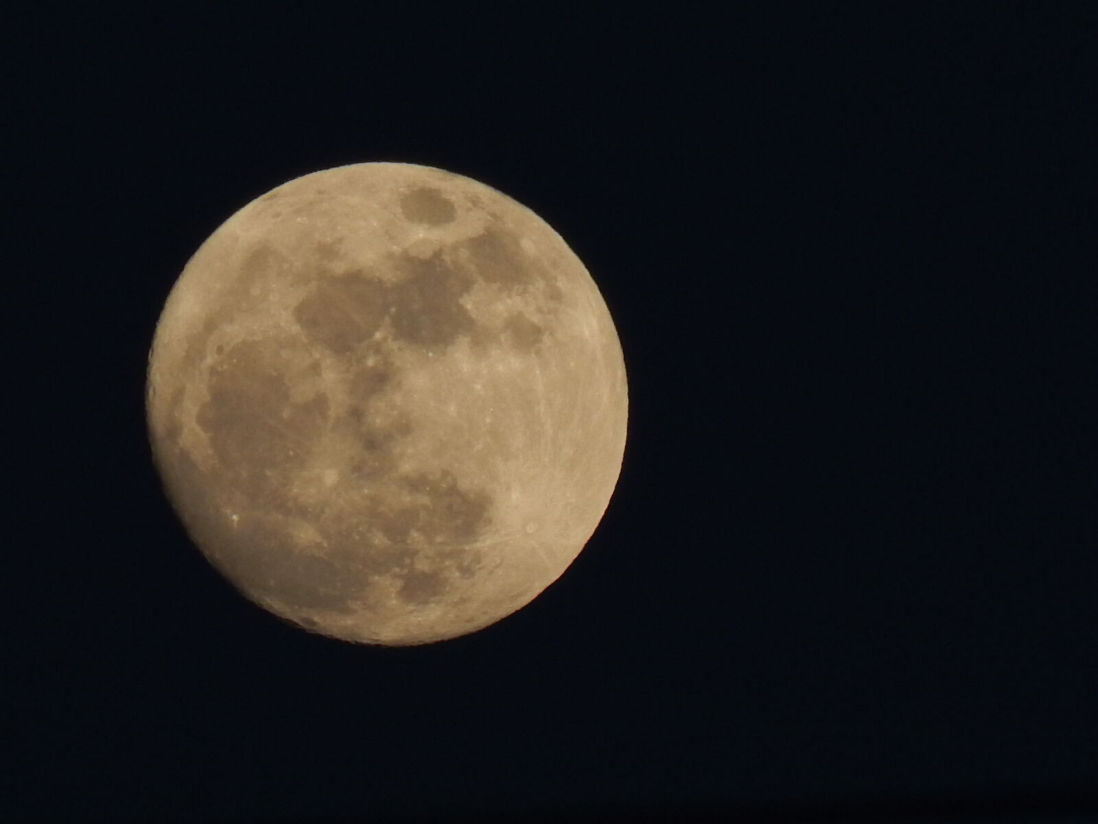 Nikon Coolpix L820 sample photo. Luna, moon photography