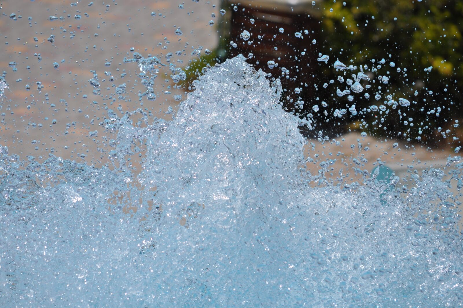 Nikon D5000 sample photo. Water, spatter, summer photography