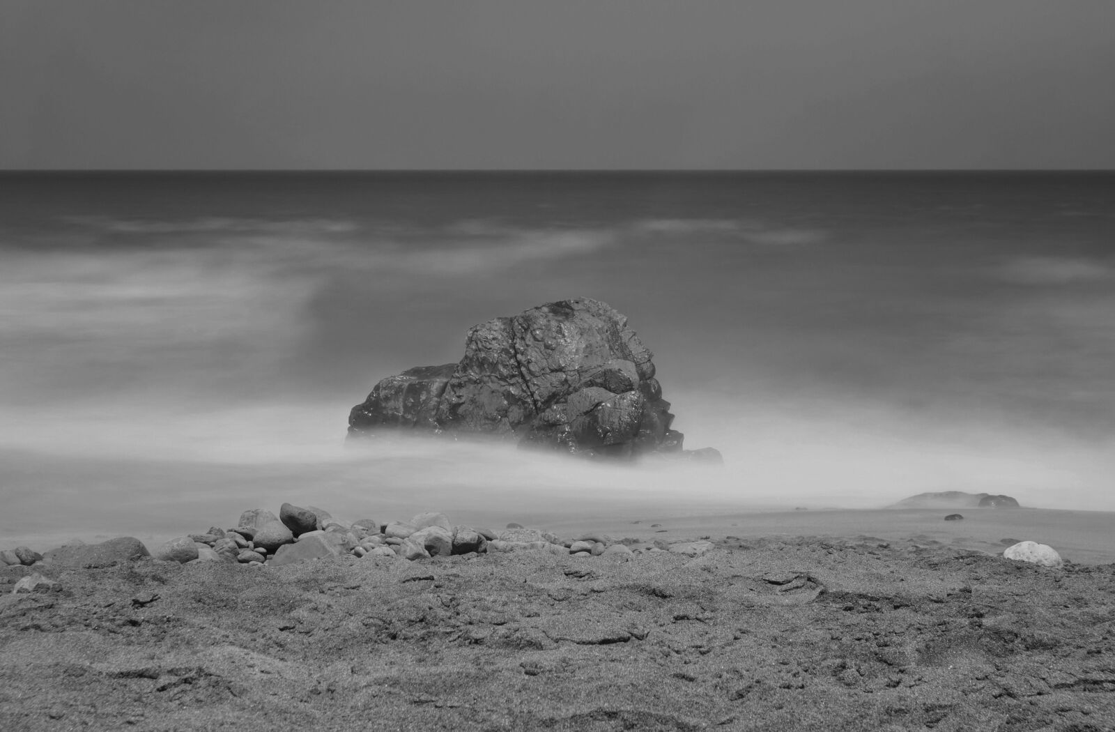 Sony Cyber-shot DSC-RX100 sample photo. Fuertefentura, sea, rock photography