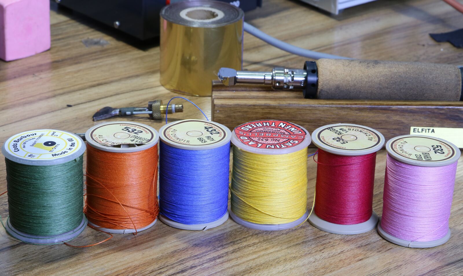 Canon EOS 750D (EOS Rebel T6i / EOS Kiss X8i) sample photo. Technique, leather, leather craft photography