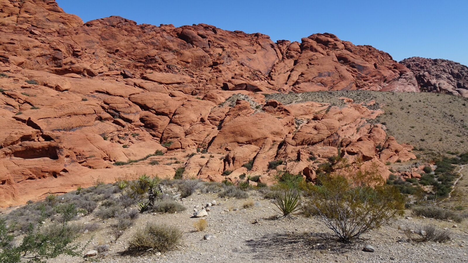 Sony Cyber-shot DSC-HX90V sample photo. Red rock canyon, nevada photography