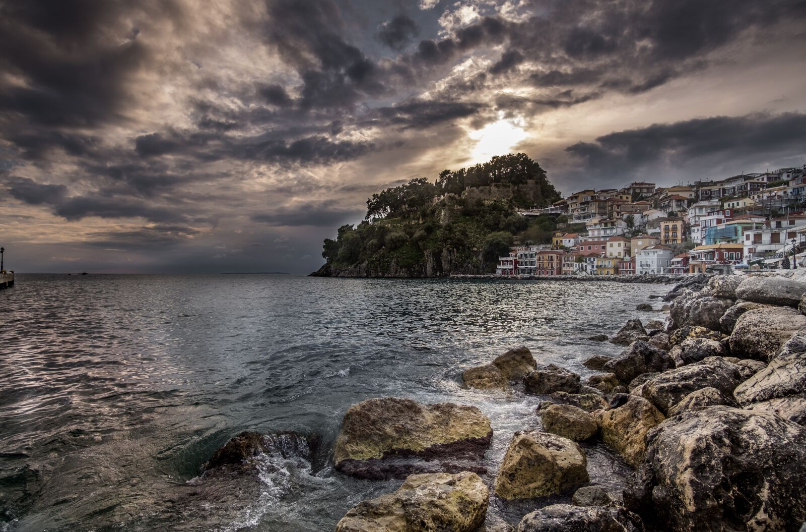 Fujifilm X-T20 sample photo. Parga, fishing village, sunset photography