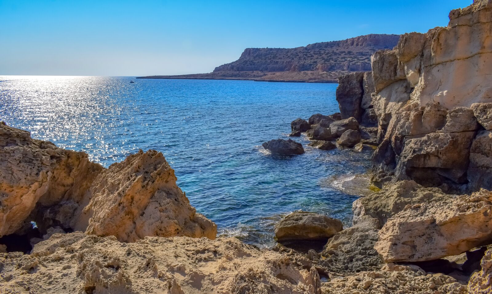 Nikon D3300 sample photo. Rock formations, coast, rocky photography