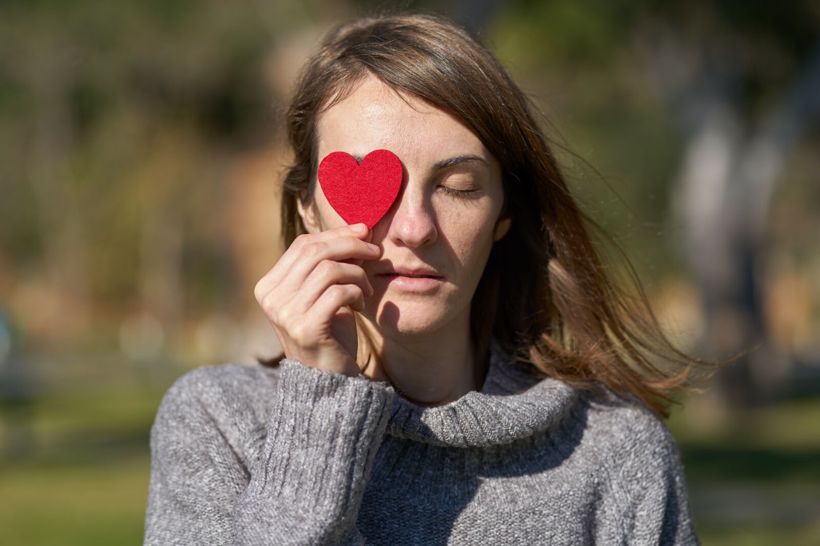 Sigma 85mm F1.4 DG HSM Art sample photo. Valentine's day, love, celebration photography