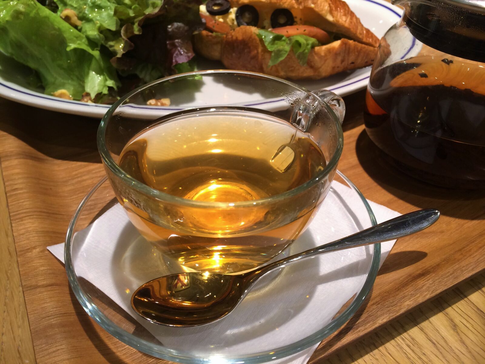 iPhone 5s back camera 4.15mm f/2.2 sample photo. Tea, earl grey, glass photography