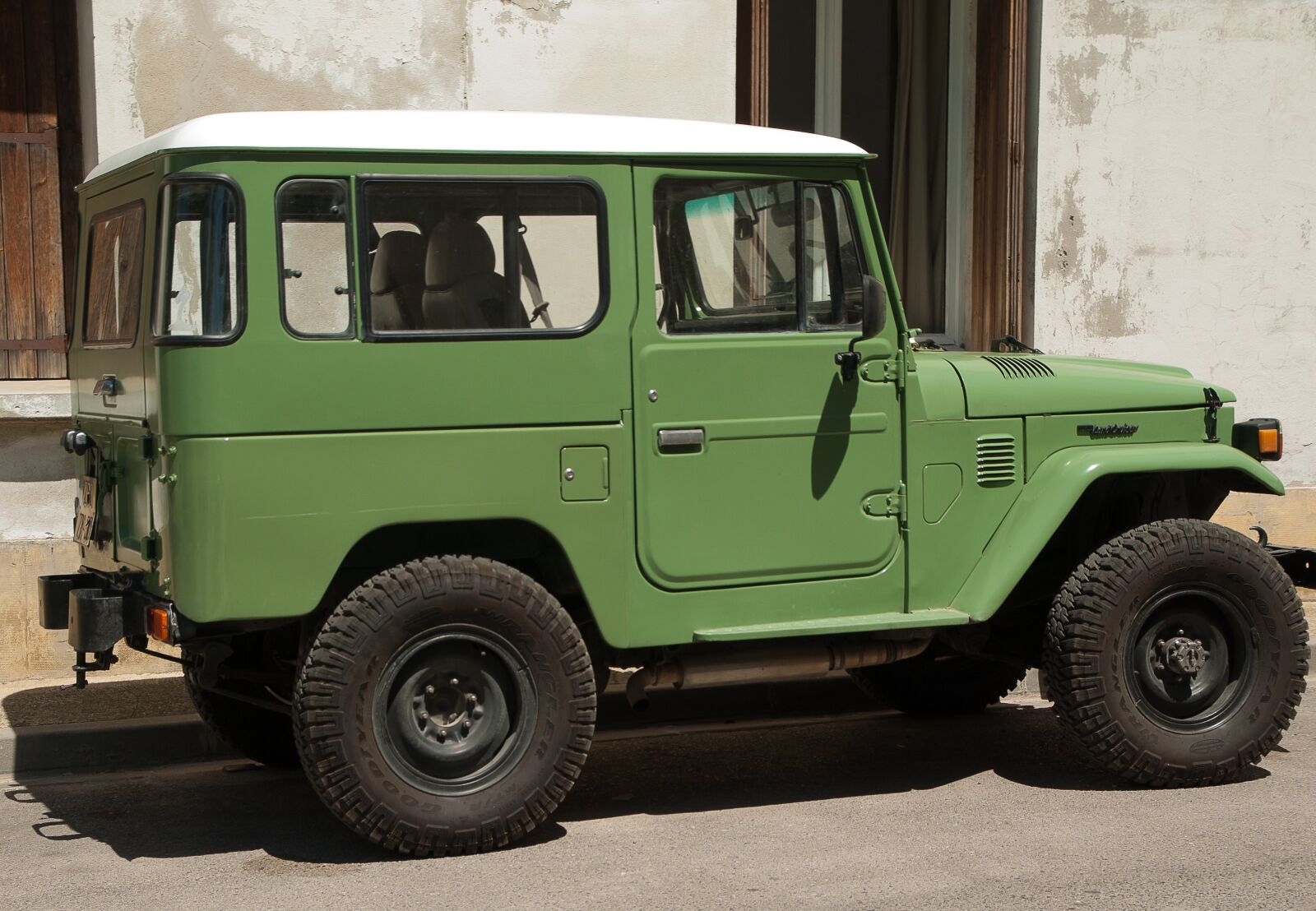 Pentax K10D sample photo. Vehicle, toyota, all terrain photography