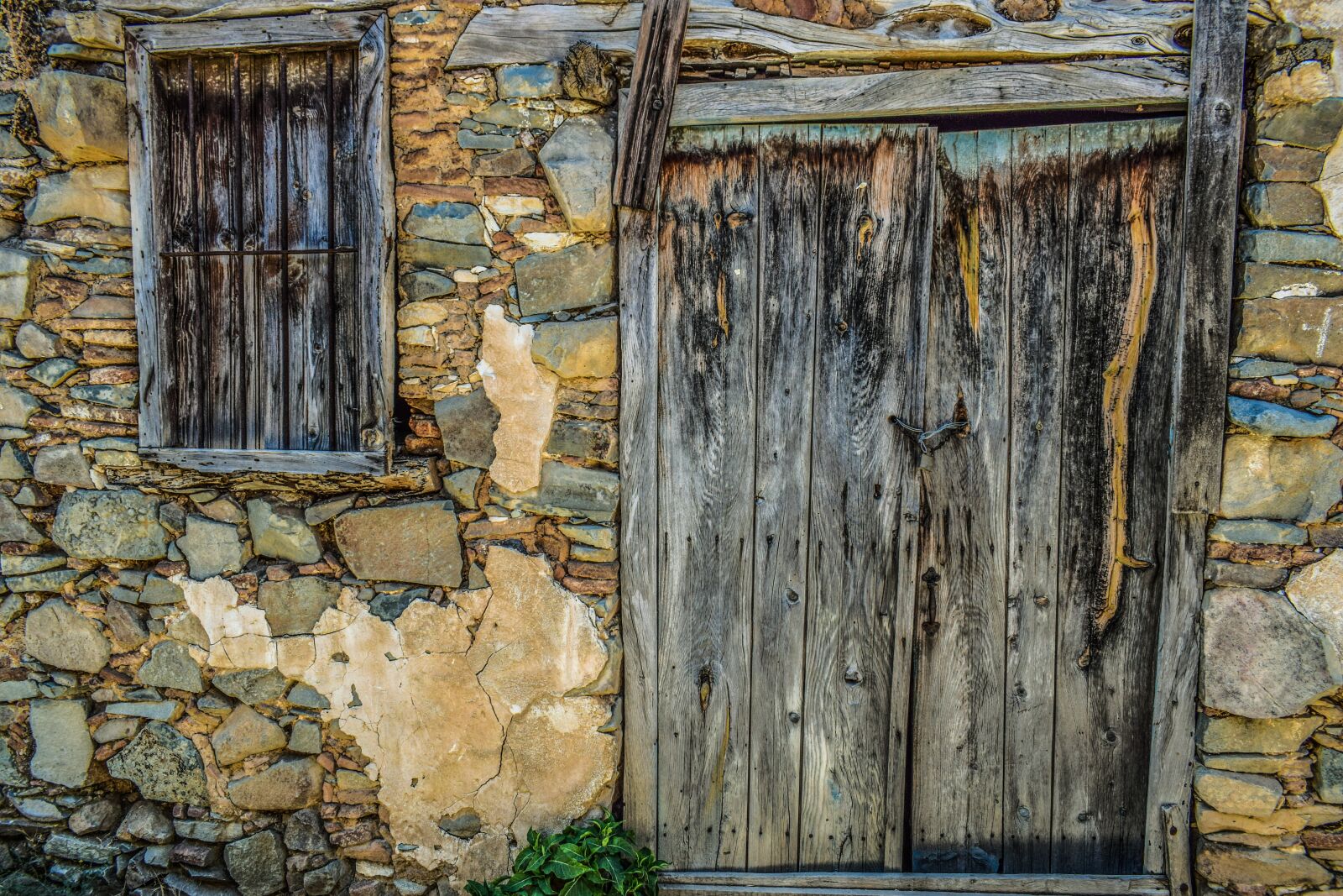Nikon D3300 sample photo. Old house, abandoned, decay photography