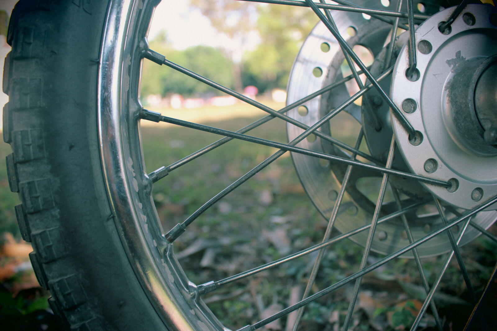Canon EOS 700D (EOS Rebel T5i / EOS Kiss X7i) sample photo. Motorcycle, wheels photography