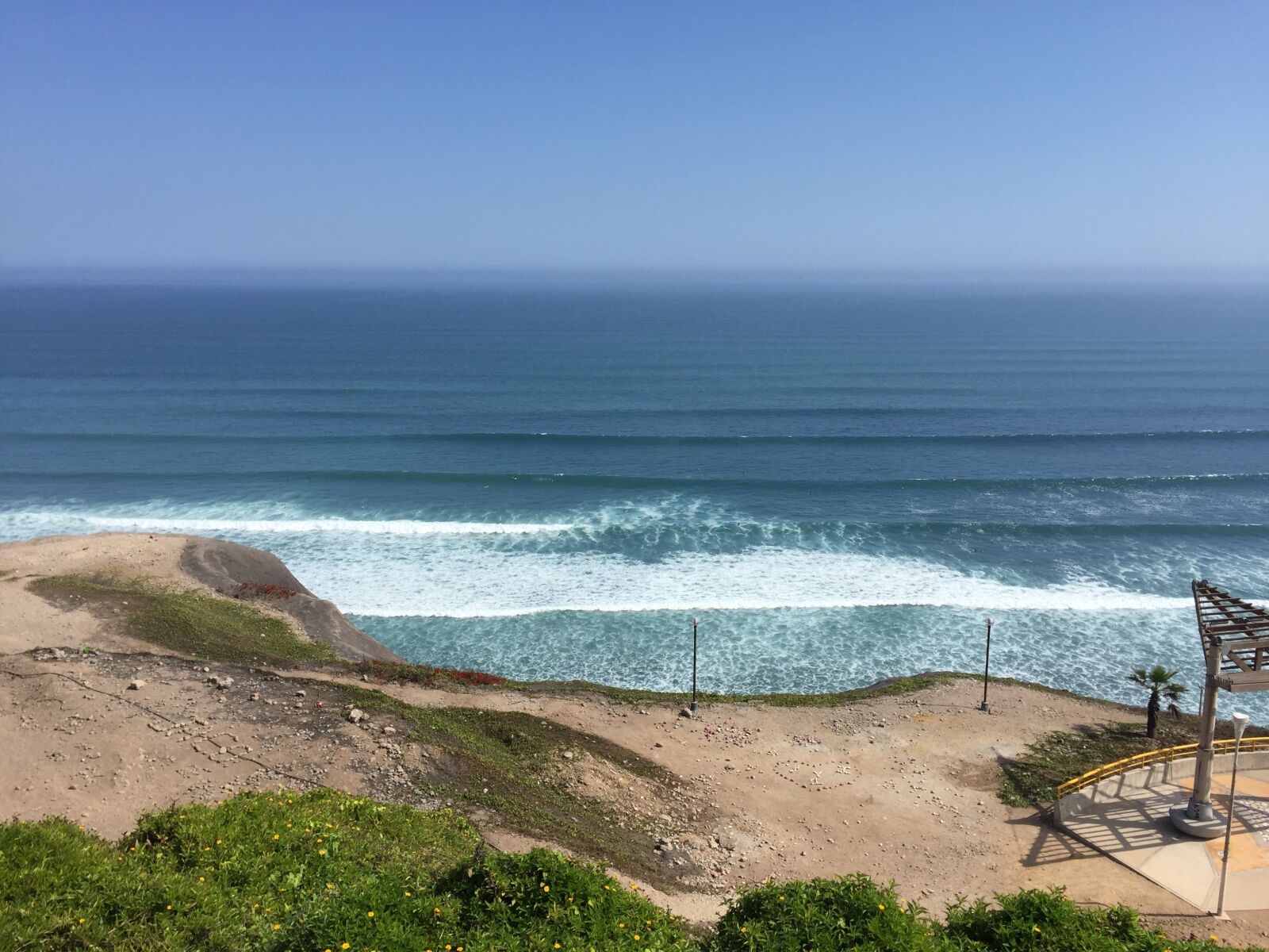 iPhone 6 back camera 4.15mm f/2.2 sample photo. Larcomar, lima, peru photography