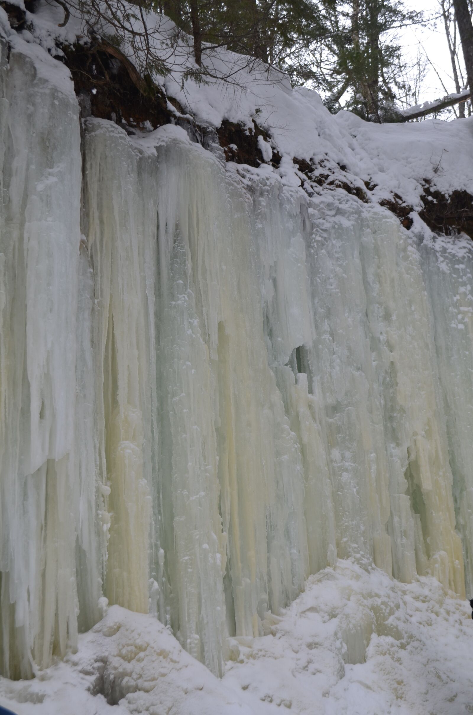 Nikon D5100 sample photo. Waterfall, frozen, ice photography