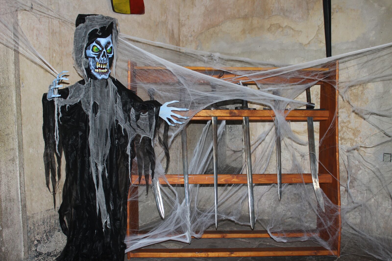 Canon EOS 600D (Rebel EOS T3i / EOS Kiss X5) sample photo. The grim reaper, spook photography