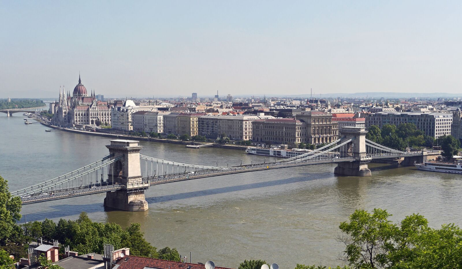 Panasonic Lumix DMC-GH3 sample photo. Budapest, chain bridge, parliament photography
