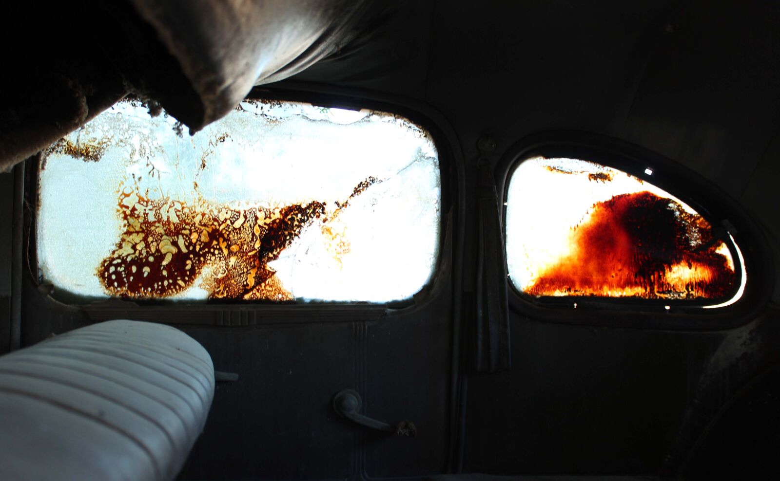 Canon EOS 600D (Rebel EOS T3i / EOS Kiss X5) sample photo. Vintage, car photography