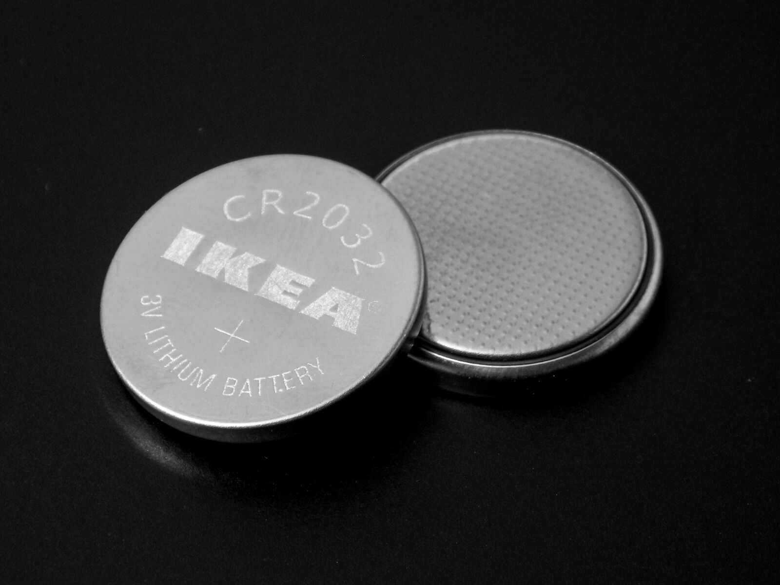Nikon COOLPIX L330 sample photo. Battery, energy, the power photography