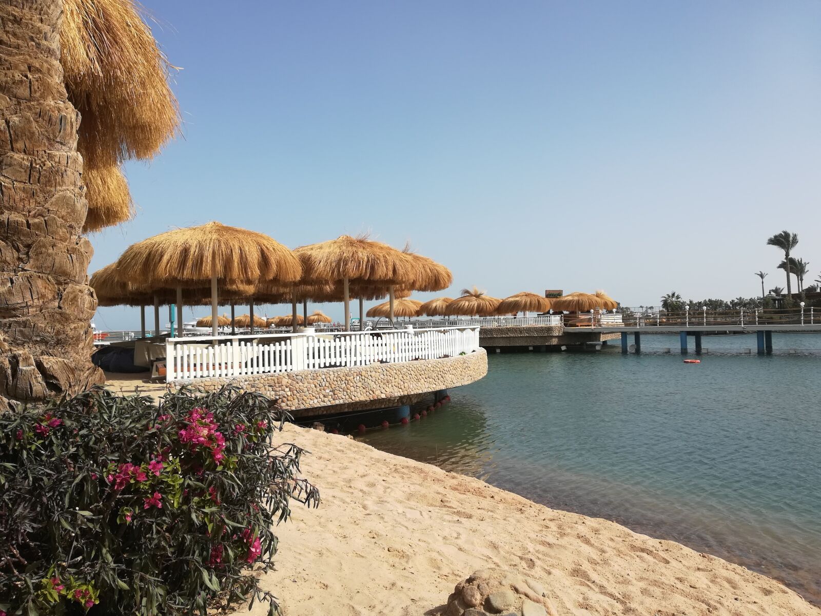 HUAWEI P10 lite sample photo. Holidays, beach, sea photography