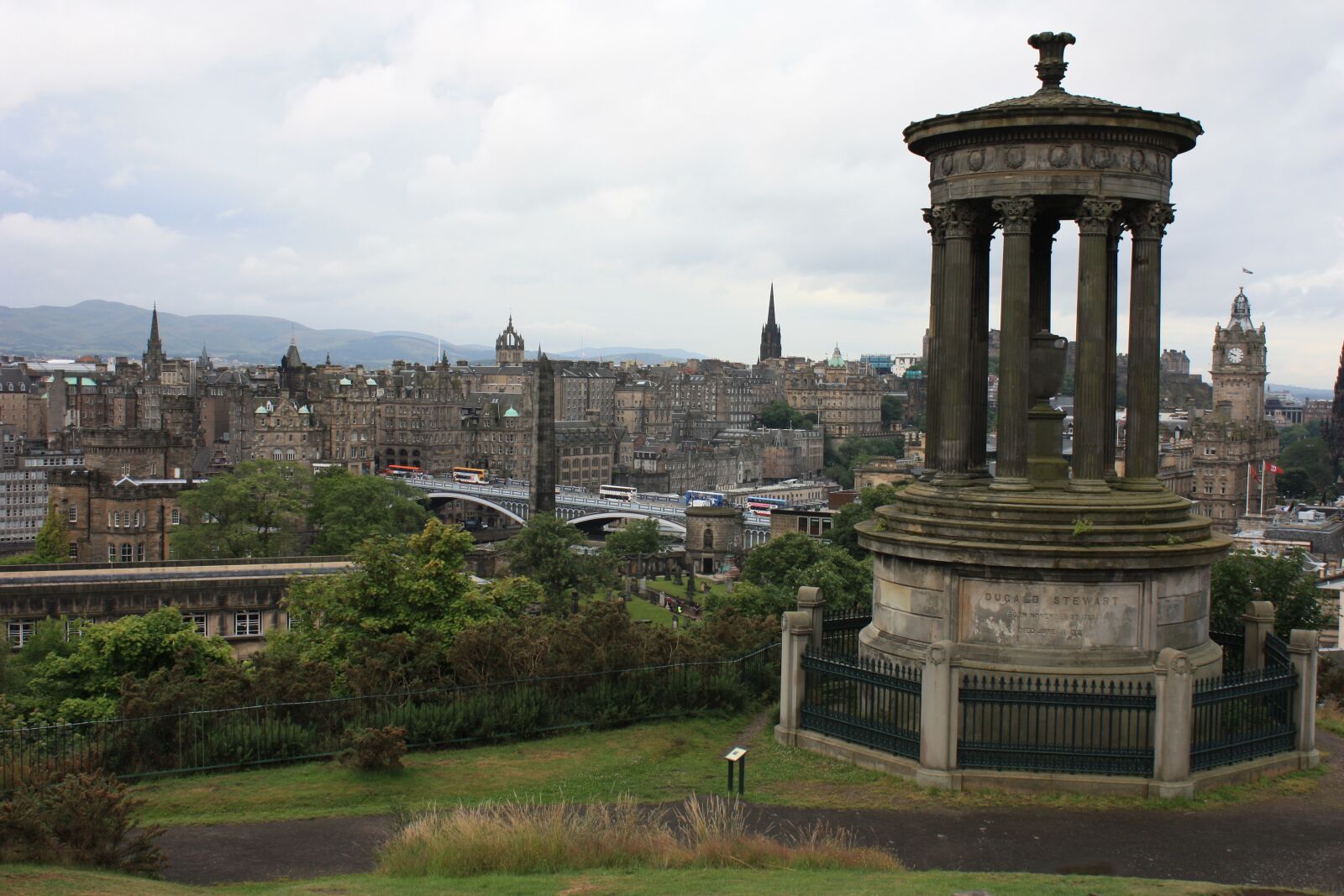 Canon EOS 450D (EOS Rebel XSi / EOS Kiss X2) sample photo. Edinburgh, scotland, calton hill photography