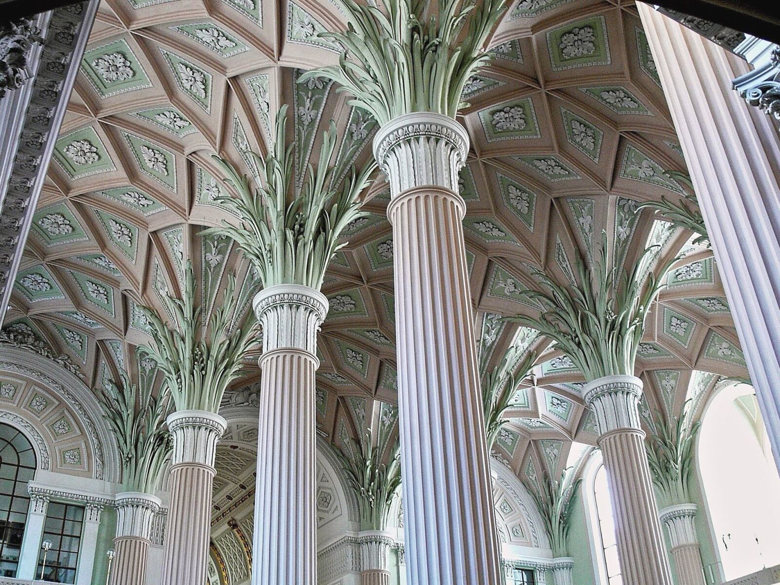 Panasonic DMC-FZ30 sample photo. Architecture, pillar, ceiling, stone photography
