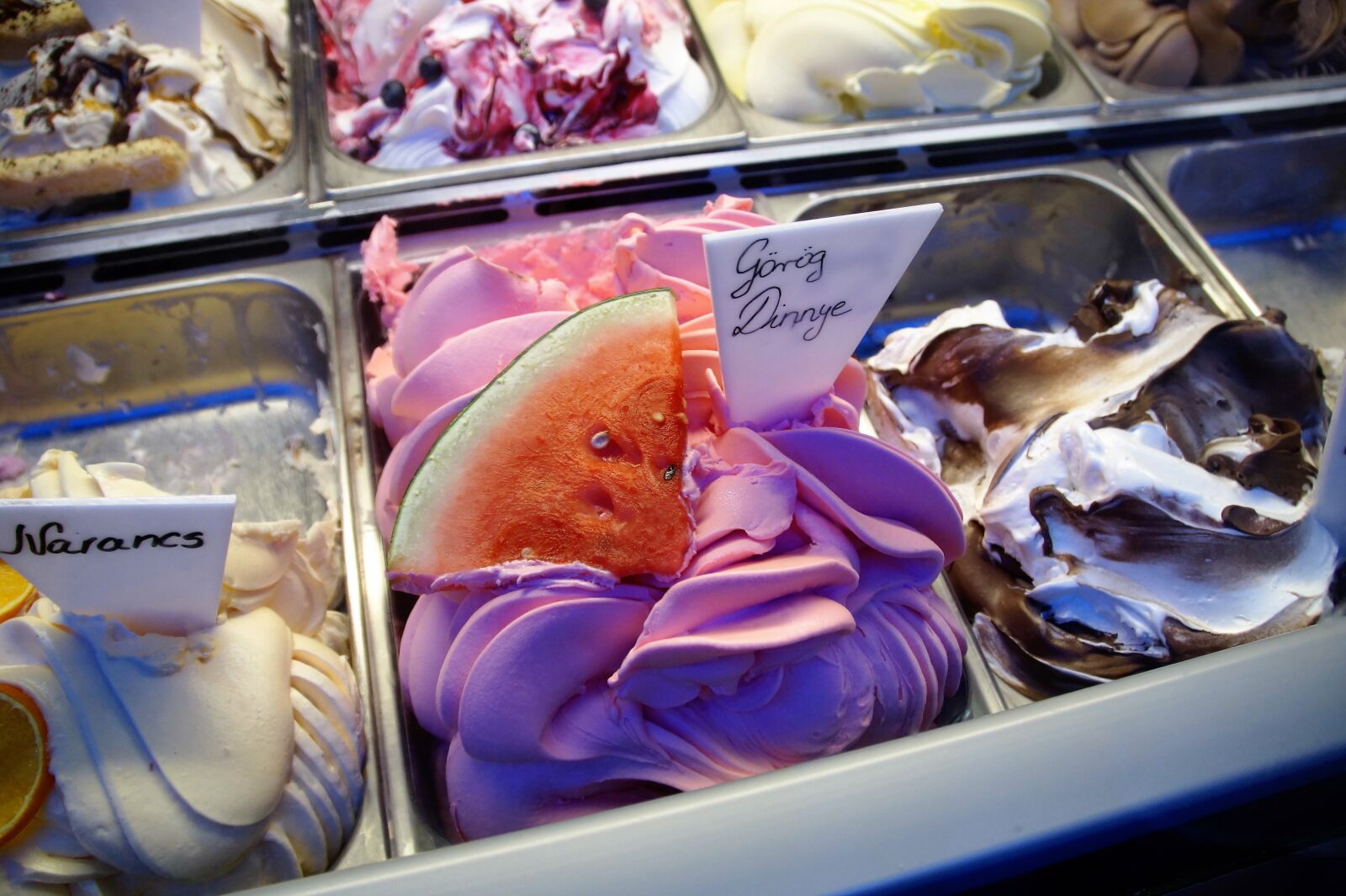 Sony SLT-A58 sample photo. Ice cream, confectioner's, cold photography