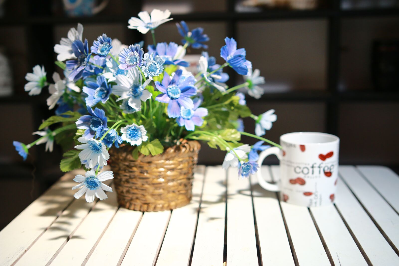 Canon EOS 70D sample photo. Cup, flowers, table photography