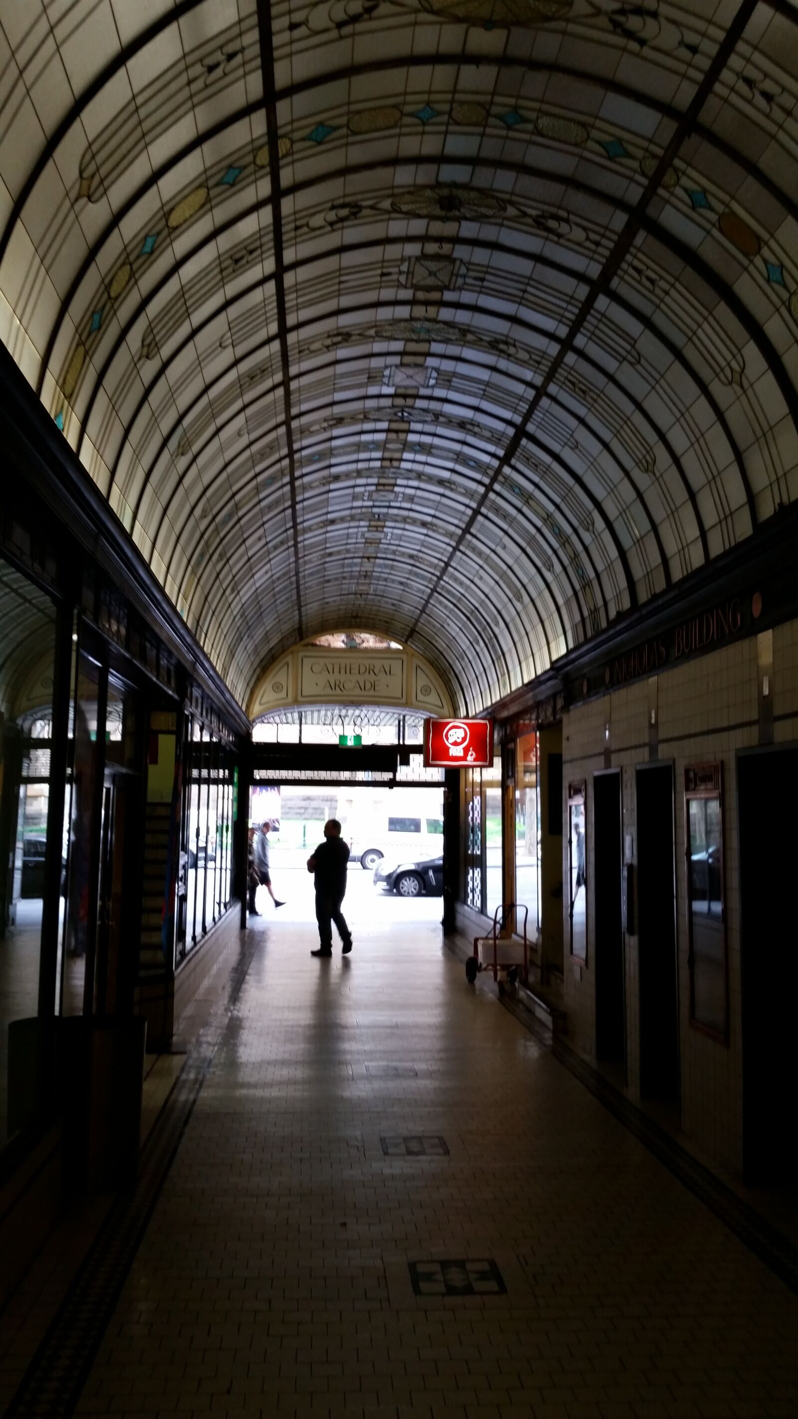 Samsung Galaxy S5 sample photo. Arcade, melbourne photography