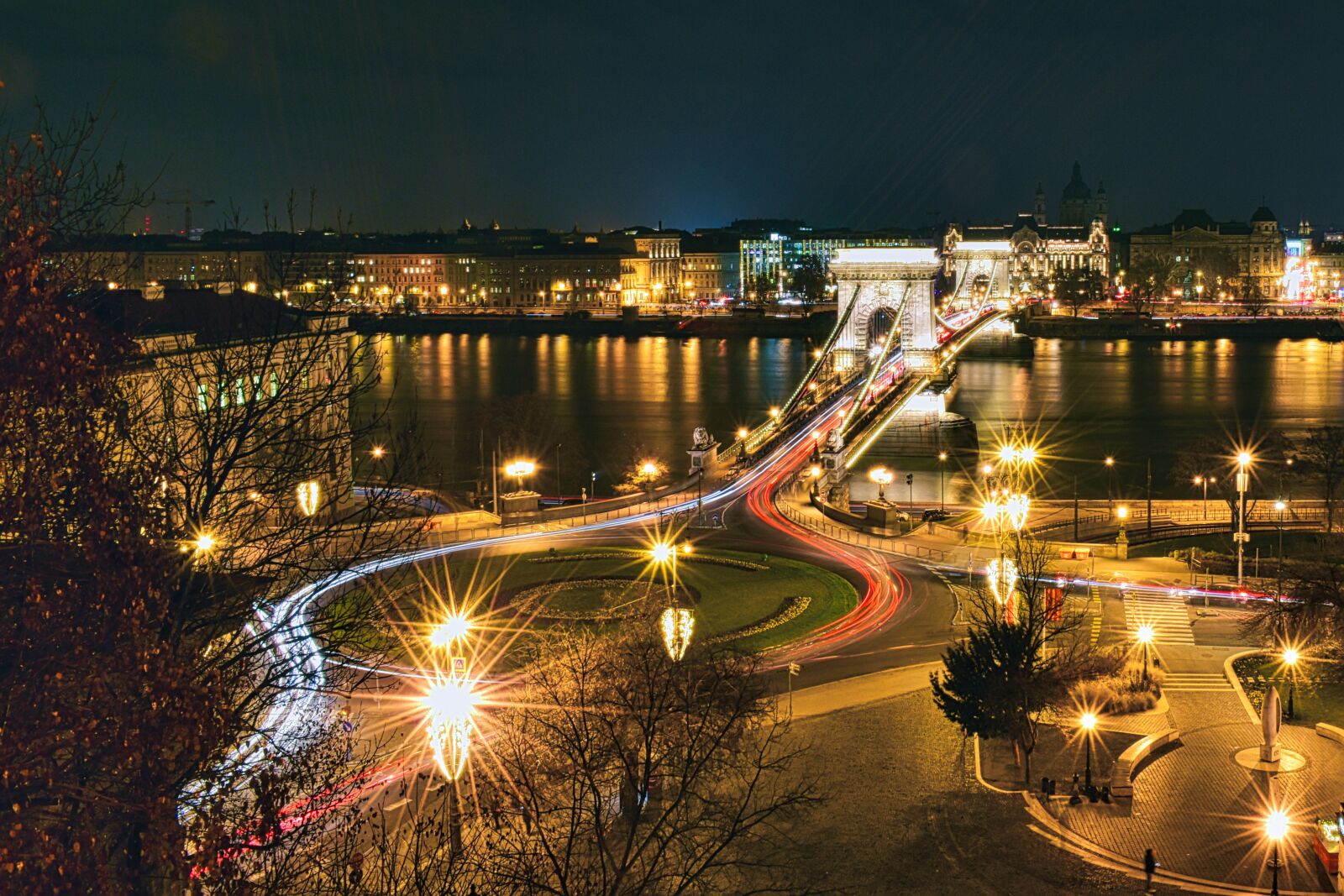 Nikon D5600 sample photo. Architecture, bridge, budapest photography