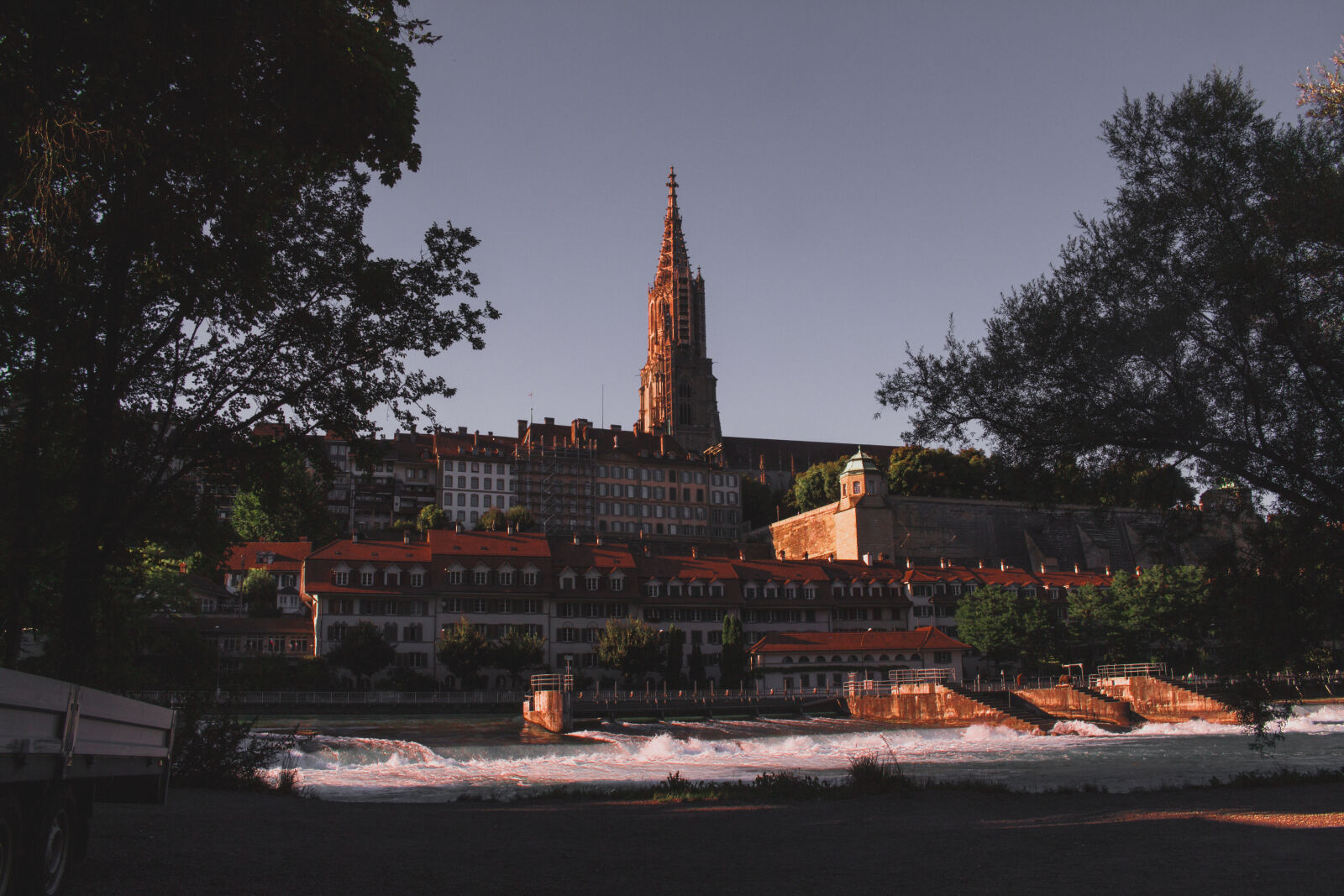 Canon EOS 700D (EOS Rebel T5i / EOS Kiss X7i) sample photo. Cathedral, river, trees photography