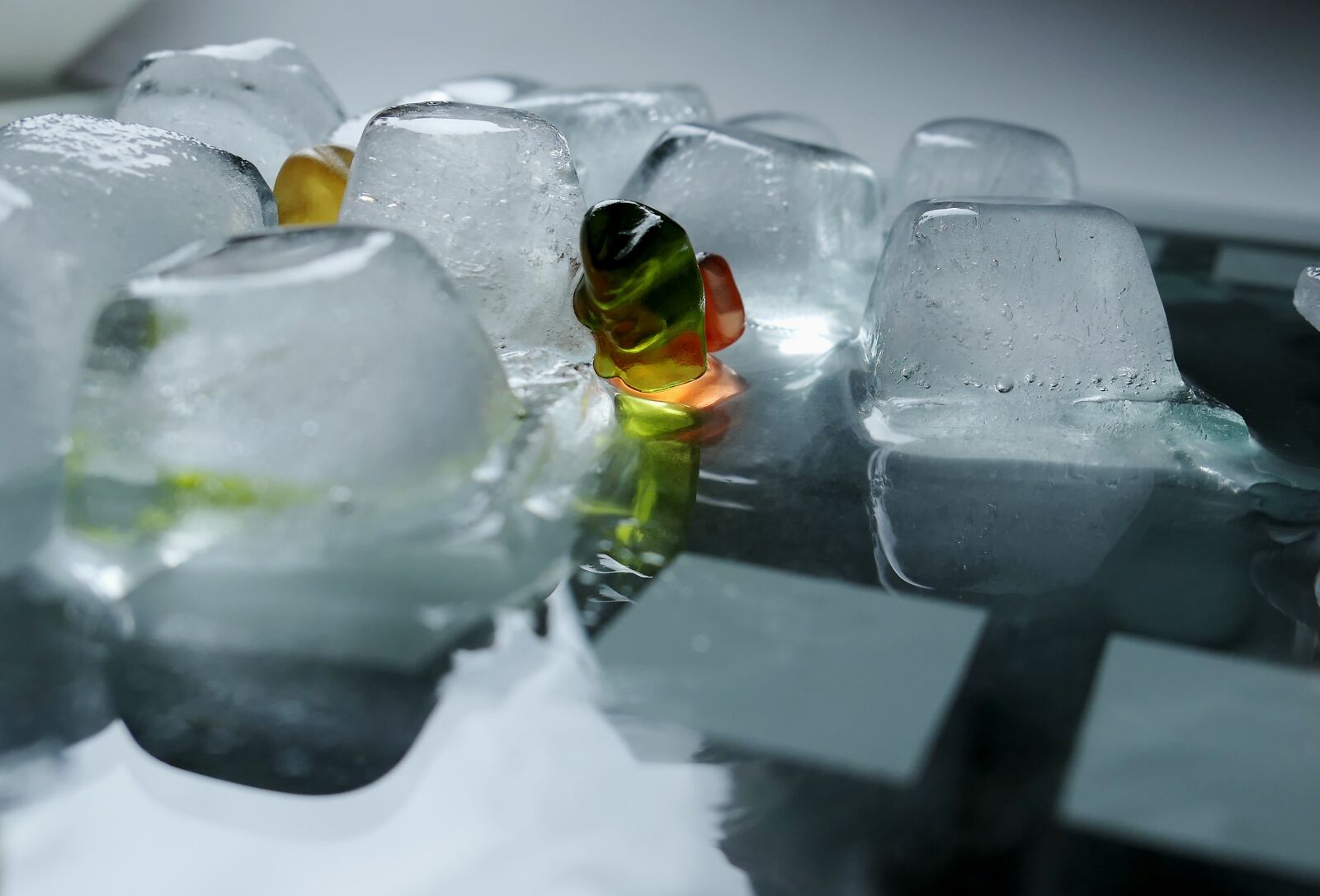 Panasonic Lumix DMC-LX10 (Lumix DMC-LX15) sample photo. Ice, ice cubes, frozen photography