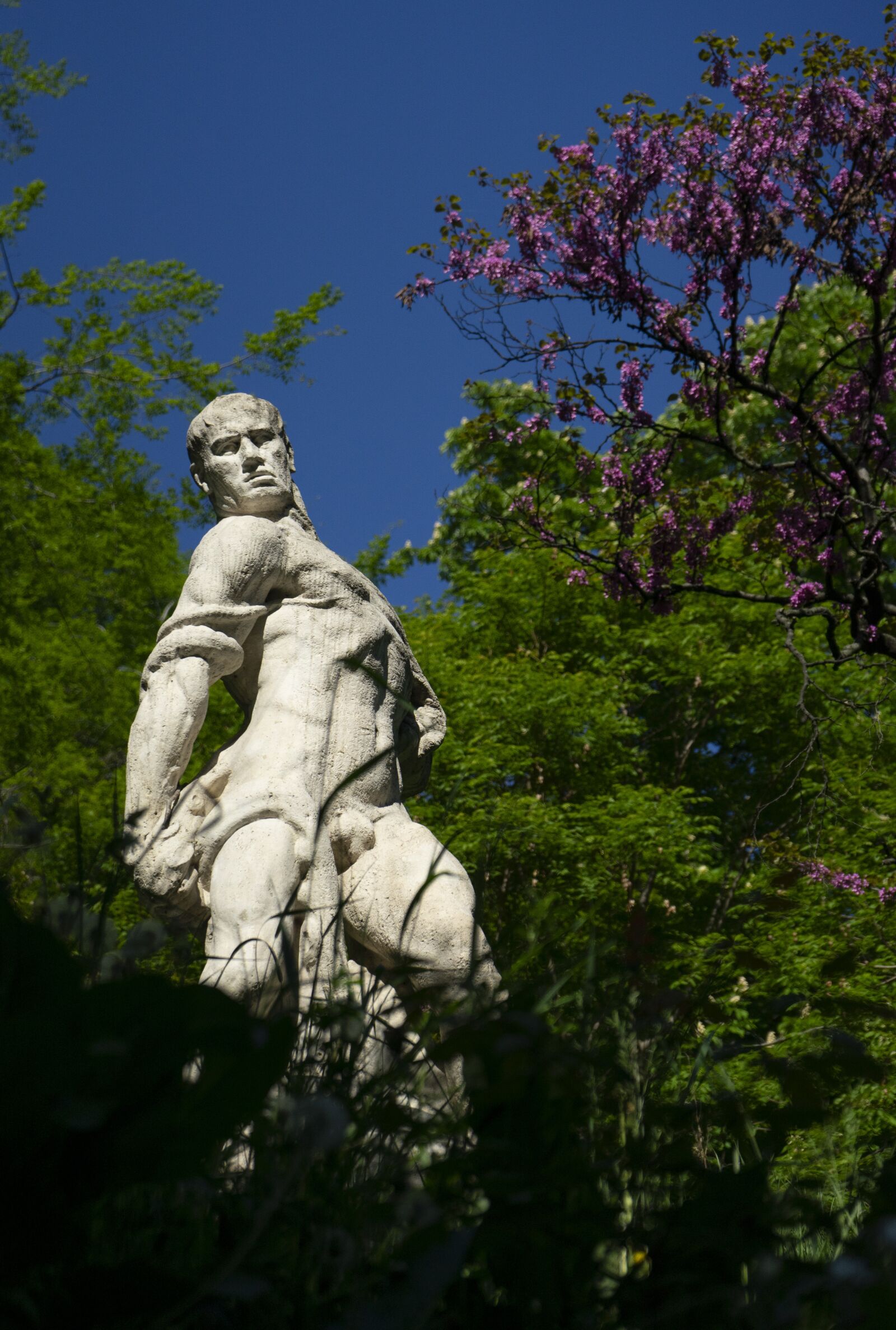 Sony a7 II sample photo. Statue, budapest, sculpture photography