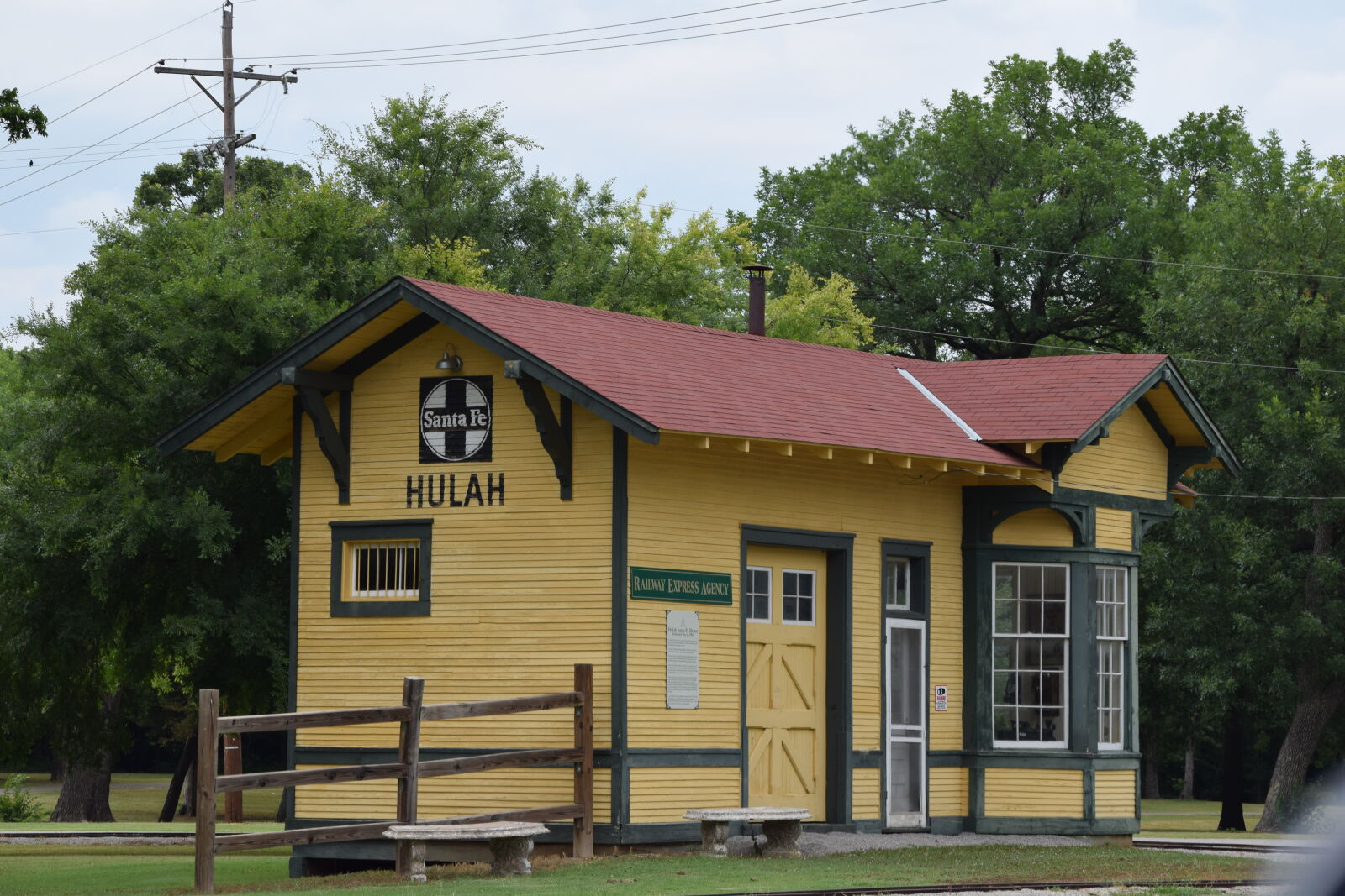 Nikon D3300 sample photo. Train, station photography