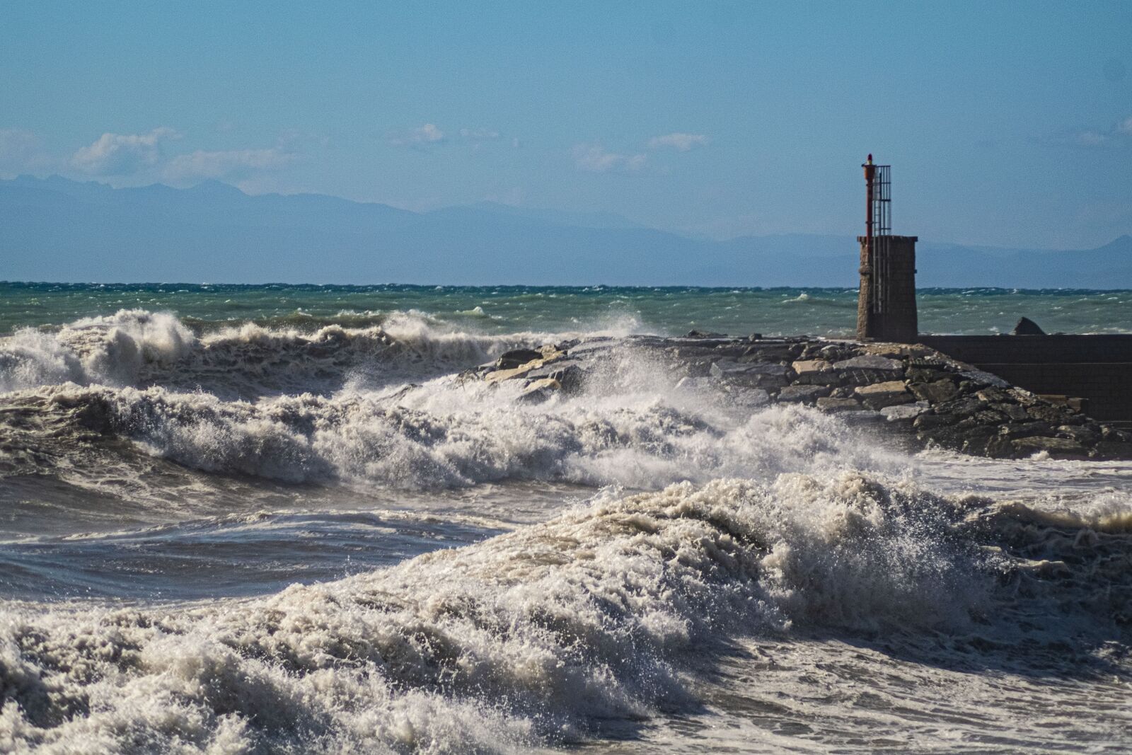 Fujifilm X-E1 sample photo. Sea storm, water, beach photography
