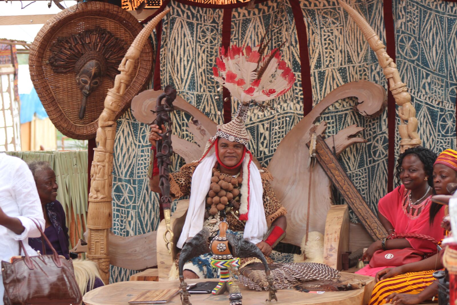 Canon EF 75-300mm f/4-5.6 sample photo. Chief, cameroon, africa photography