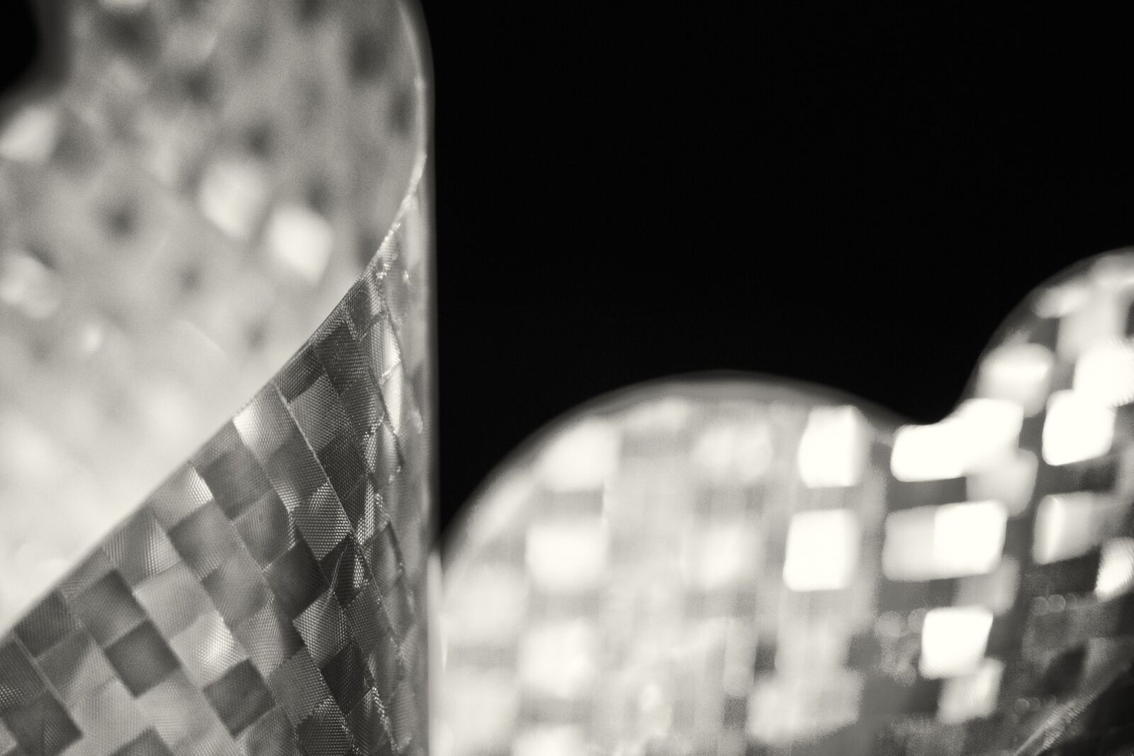 Canon EOS 600D (Rebel EOS T3i / EOS Kiss X5) sample photo. Abstract, light, reflection photography