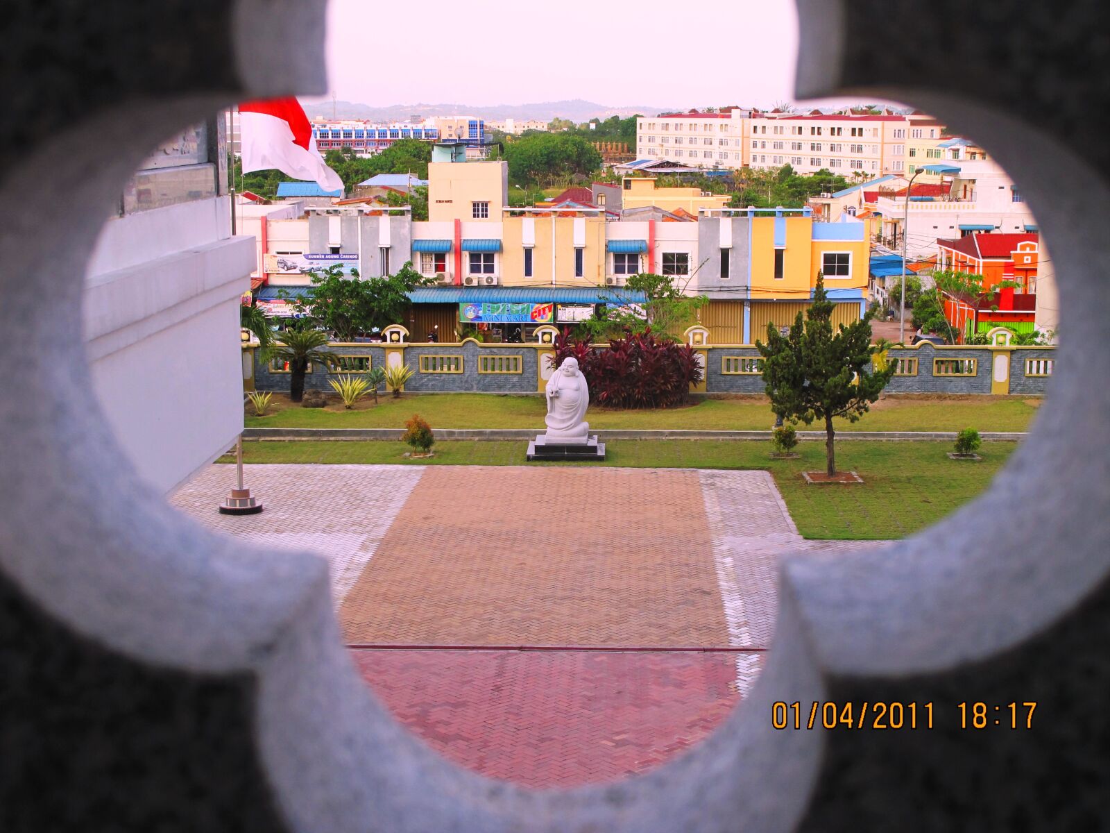 Canon PowerShot G11 sample photo. Maha, vihara, duta, maitreya photography