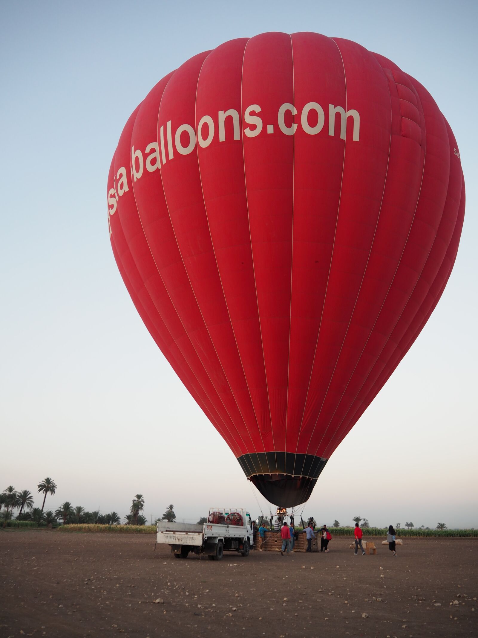 Olympus OM-D E-M10 sample photo. Balloon, egypt, hot qi photography