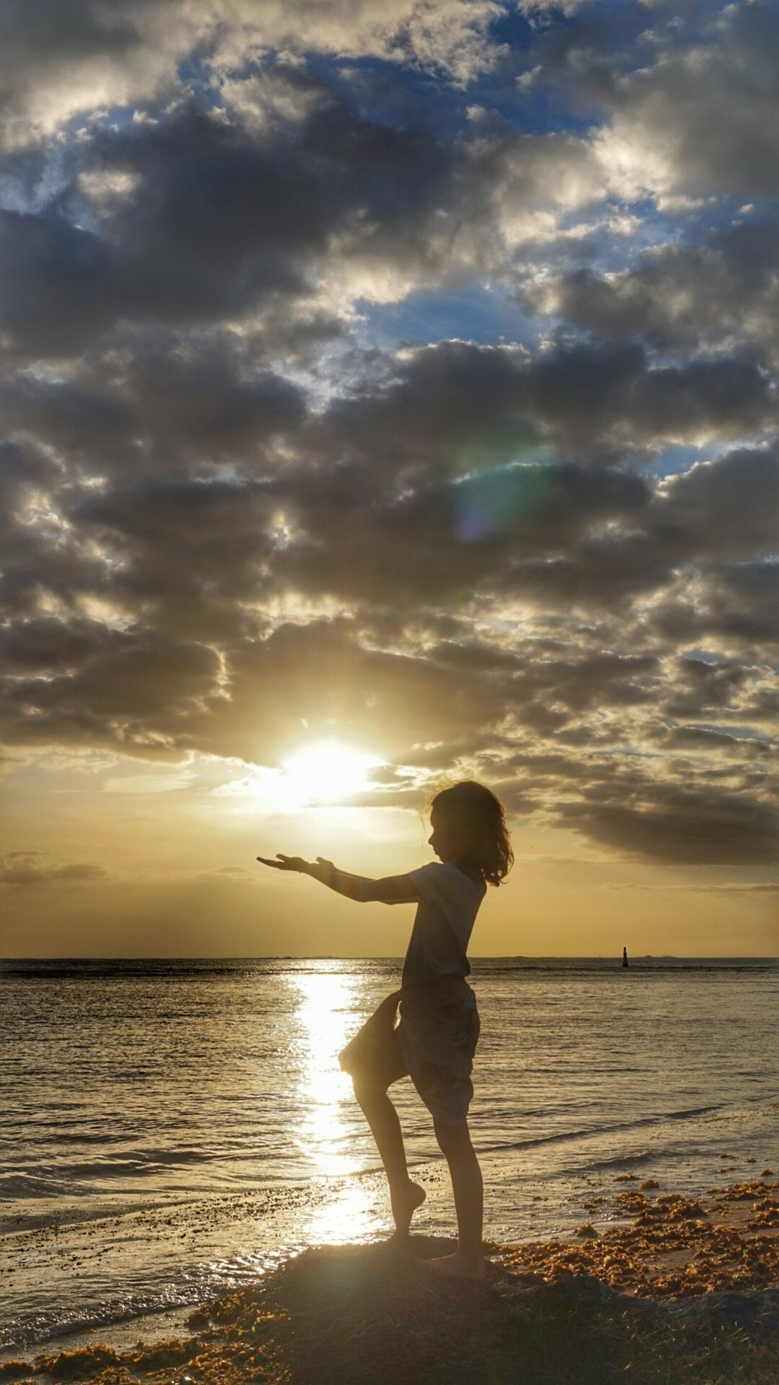 Sony Alpha a5000 (ILCE 5000) sample photo. Sunset, polynesia, beach photography
