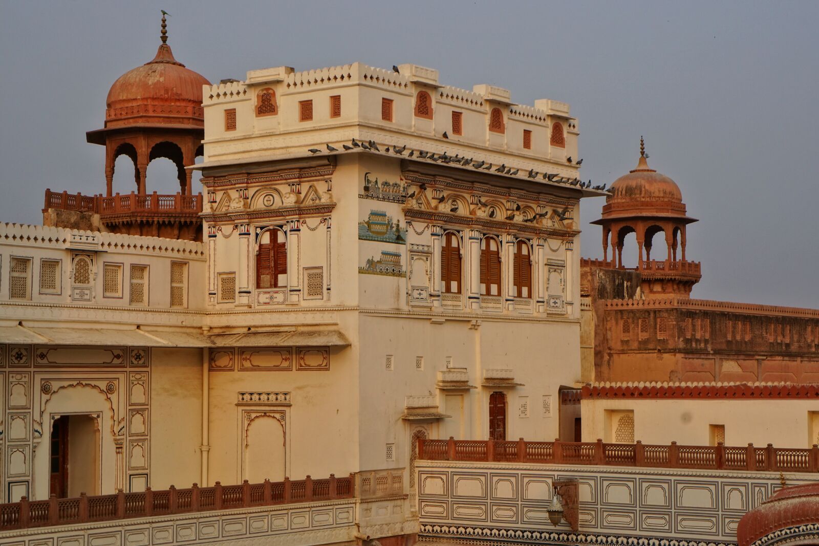 Sony a6000 + Sony E 18-55mm F3.5-5.6 OSS sample photo. Bikaner, palace, india photography