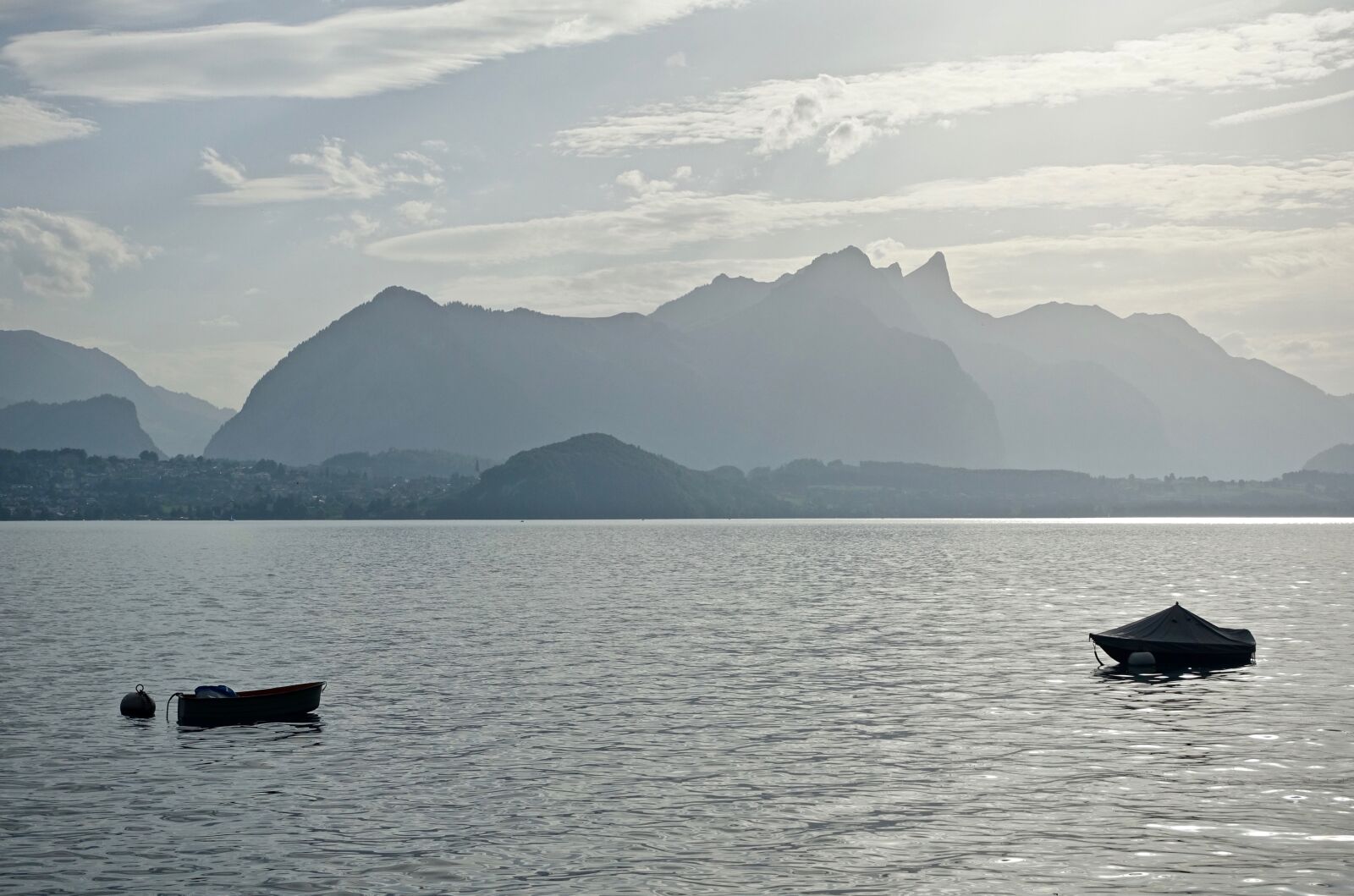 Sony Cyber-shot DSC-RX100 III sample photo. Mountains, lake, glisten photography