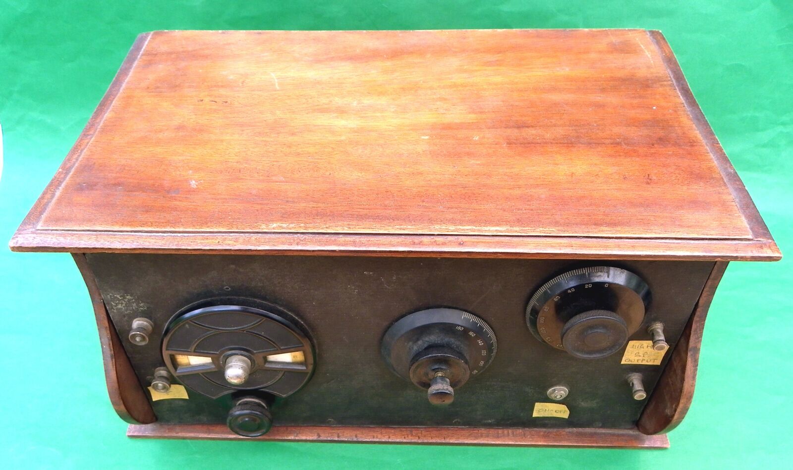 Pentax X90 sample photo. Vintage, radio, receiver photography