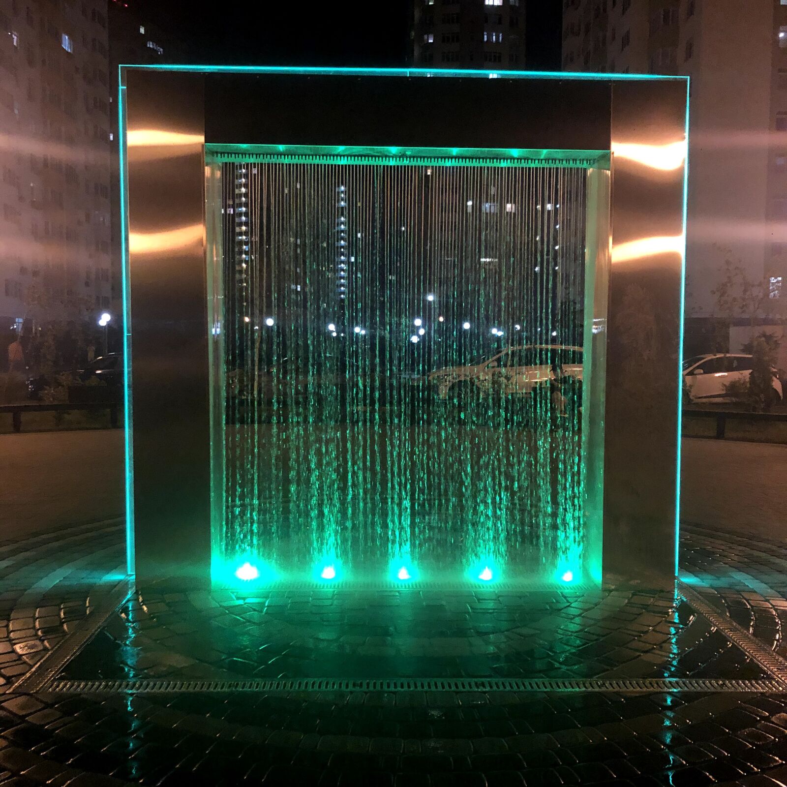 iPhone 8 back camera 3.99mm f/1.8 sample photo. Stargate, fountain, waterfall photography
