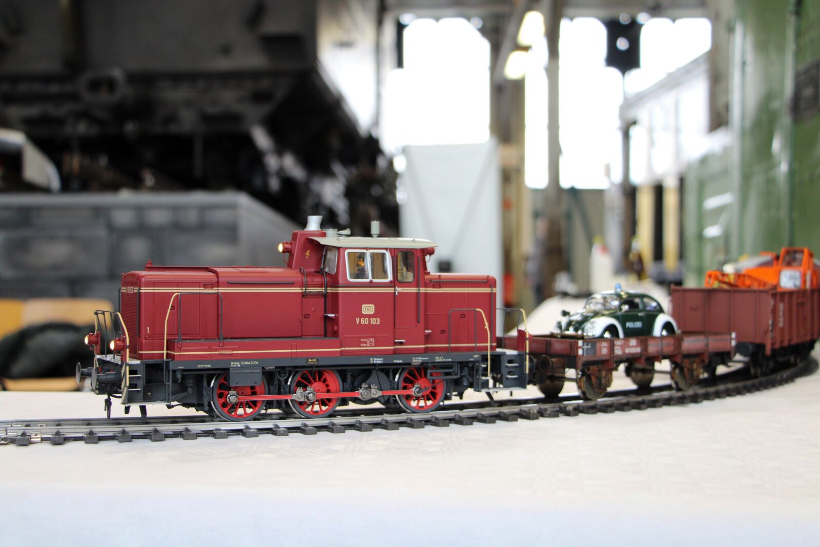 Canon EOS 70D sample photo. Model railway, diesel locomotive photography