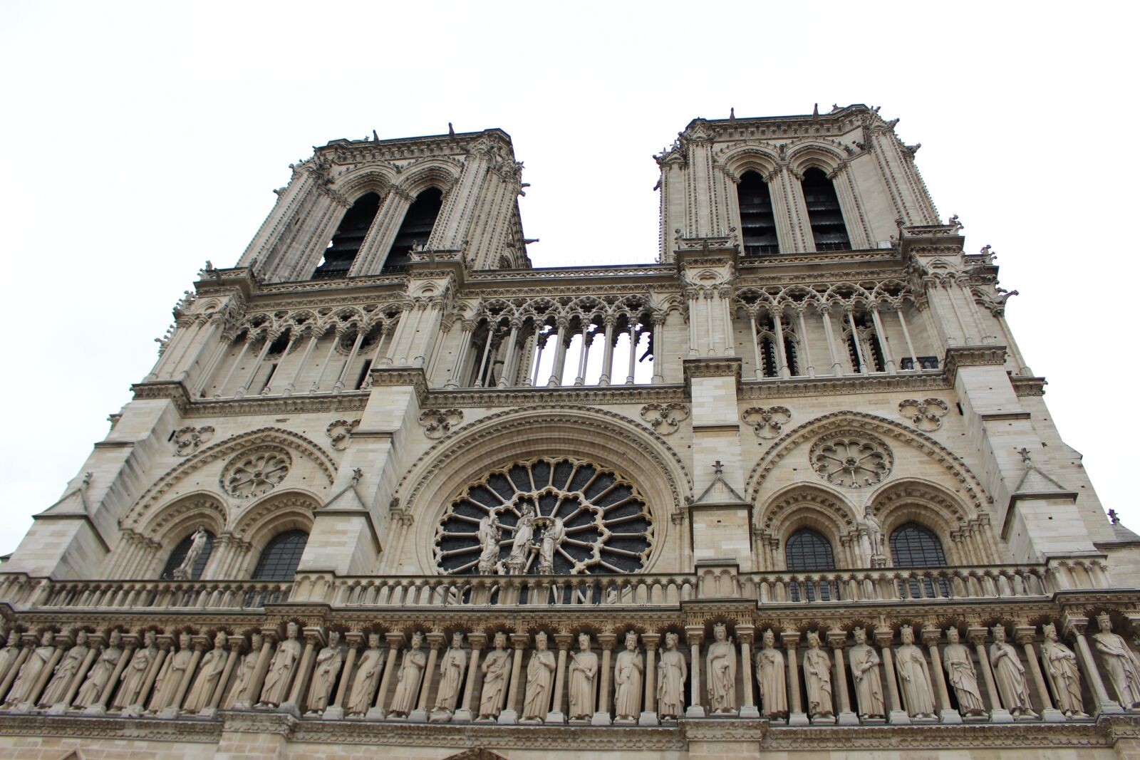 Canon EOS 100D (EOS Rebel SL1 / EOS Kiss X7) sample photo. Church, paris, notre dame photography