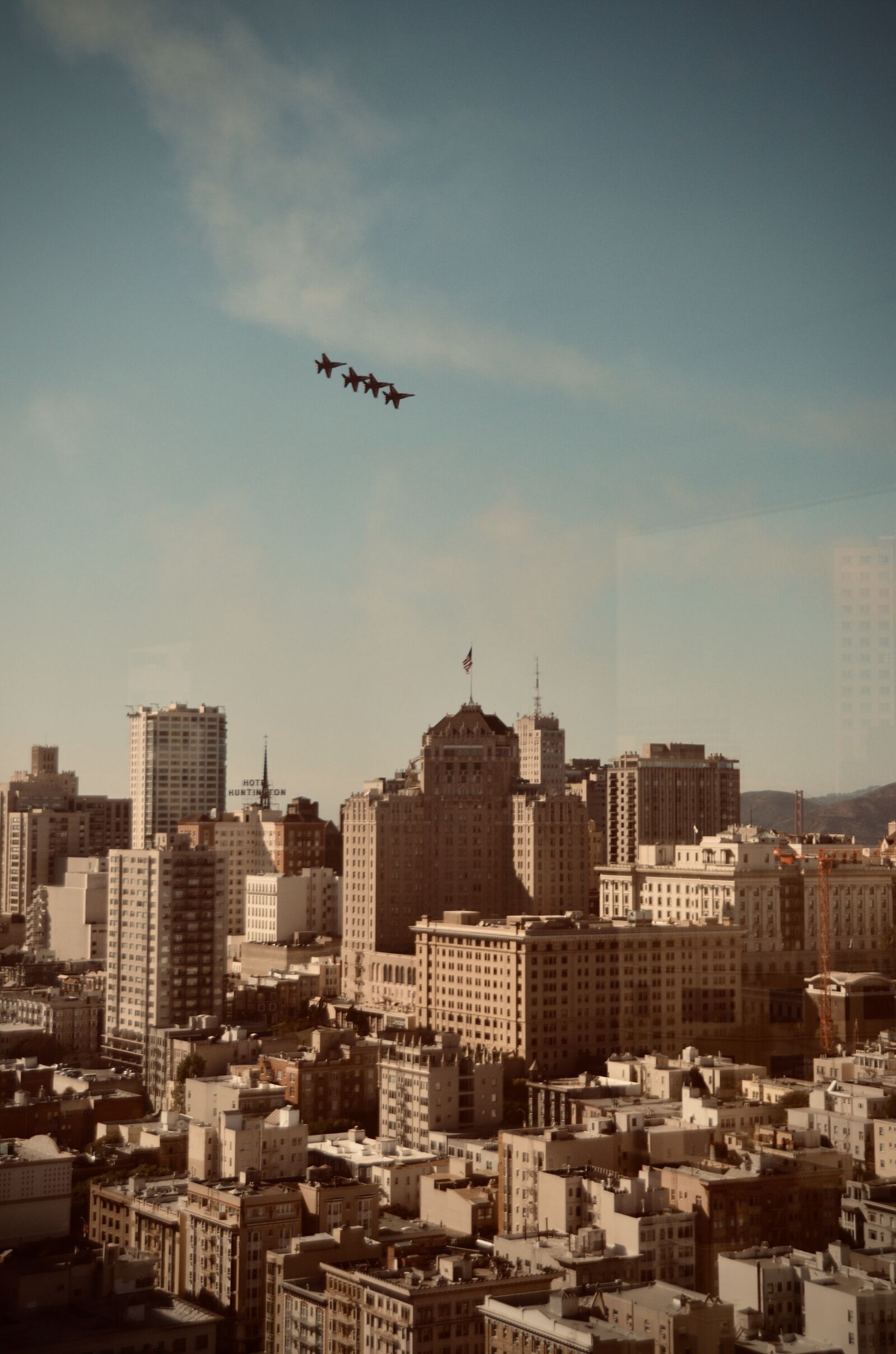 Nikon D5100 sample photo. San francisco, airplanes, fleet photography